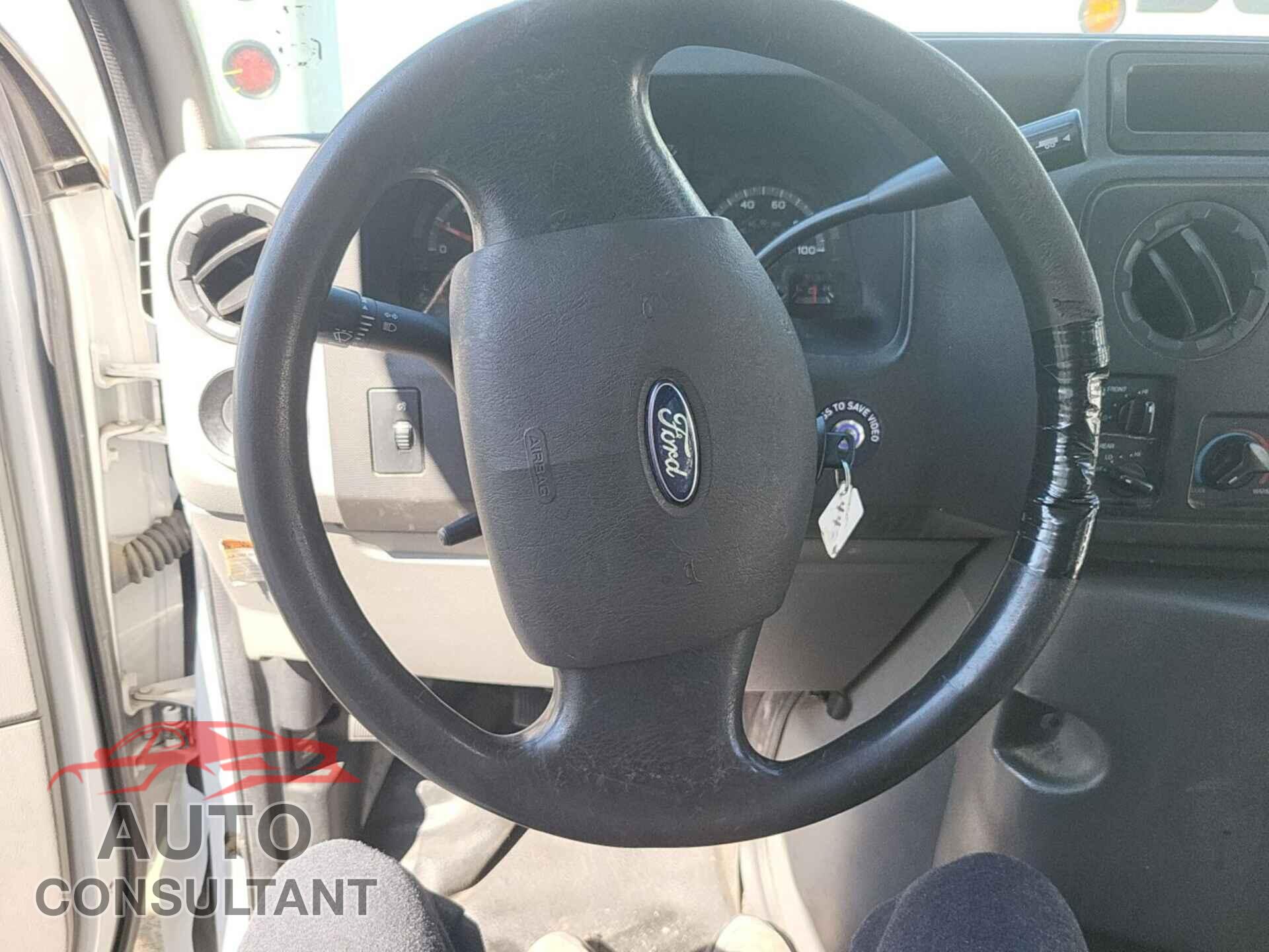 FORD E-450 CUTAWAY 2017 - 1FDFE4FS7HDC32008