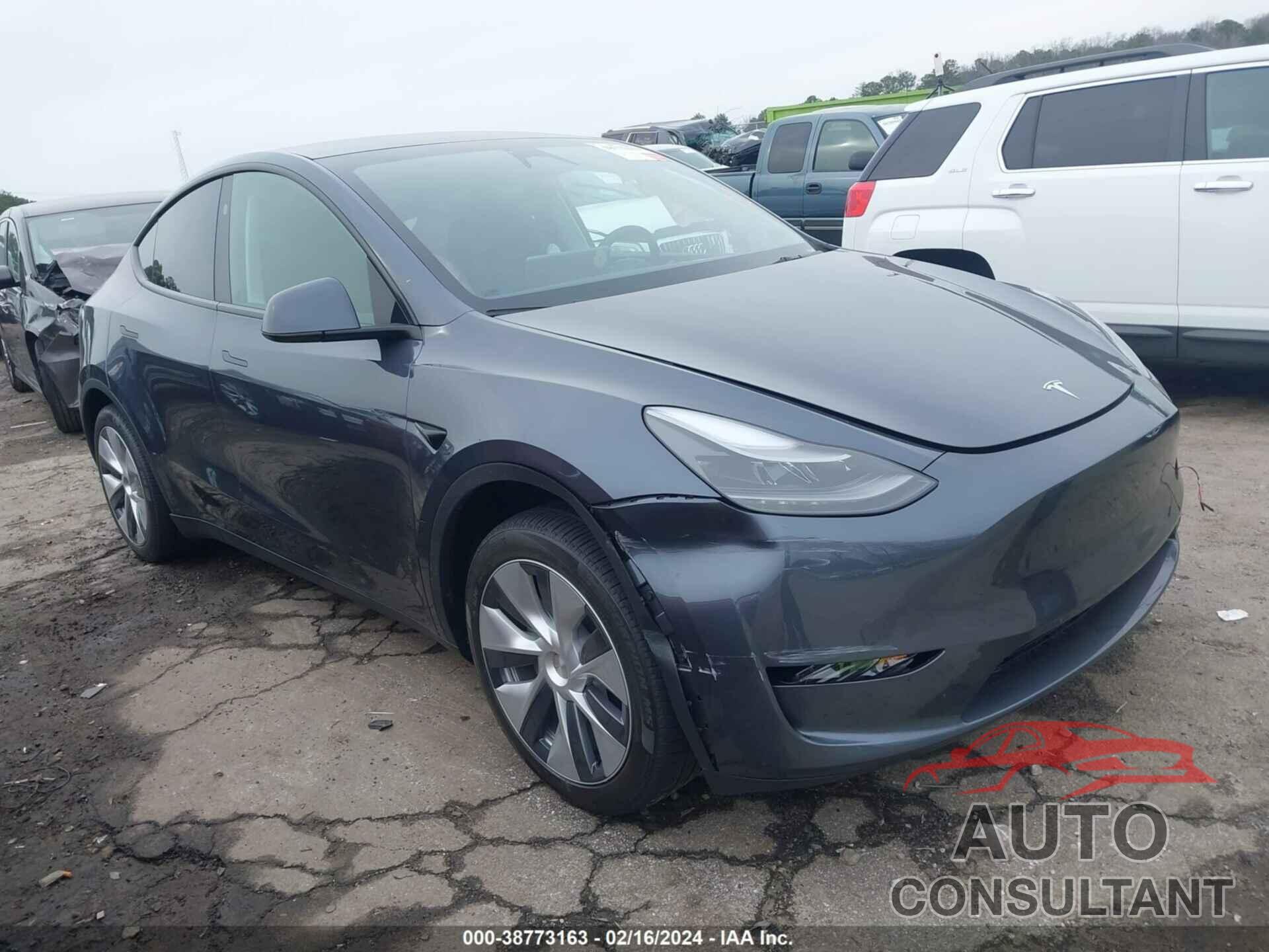 TESLA MODEL Y 2023 - 7SAYGDEE5PA204671