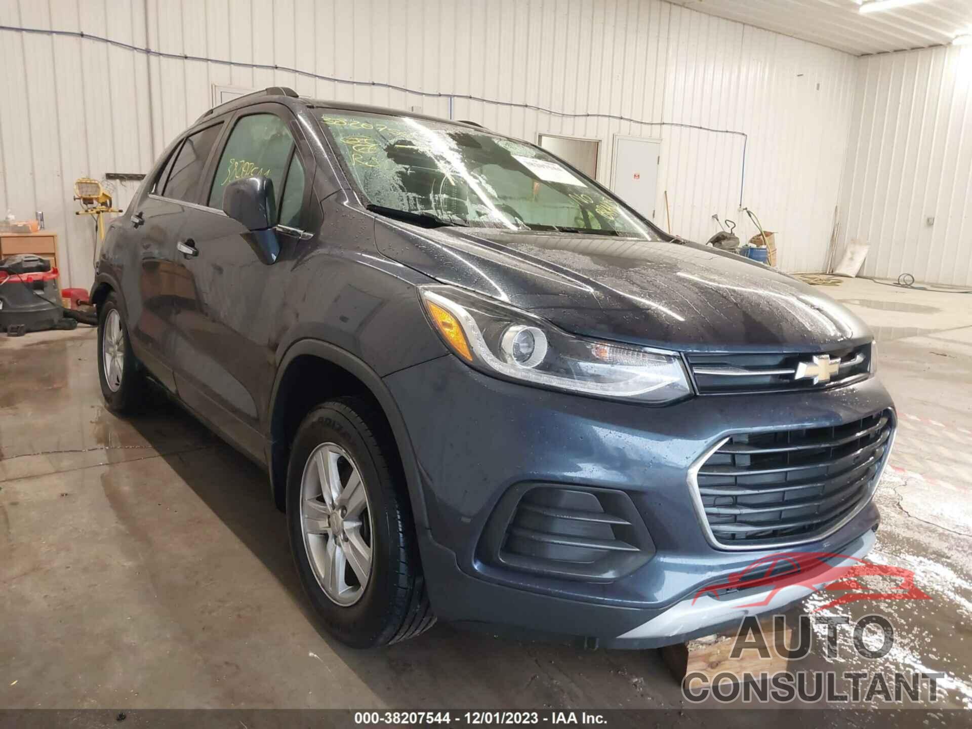 CHEVROLET TRAX 2018 - 3GNCJLSB5JL404028