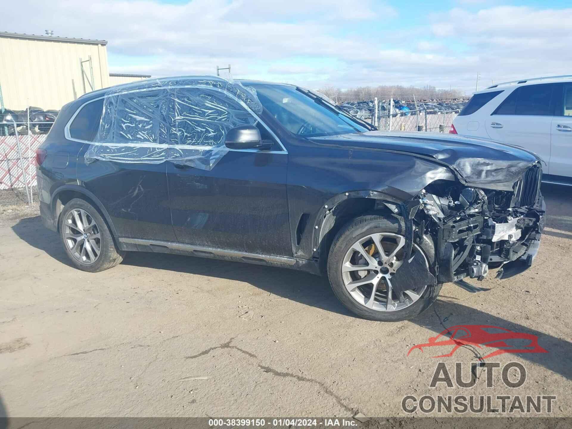 BMW X5 2021 - 5UXCR6C04M9F52878