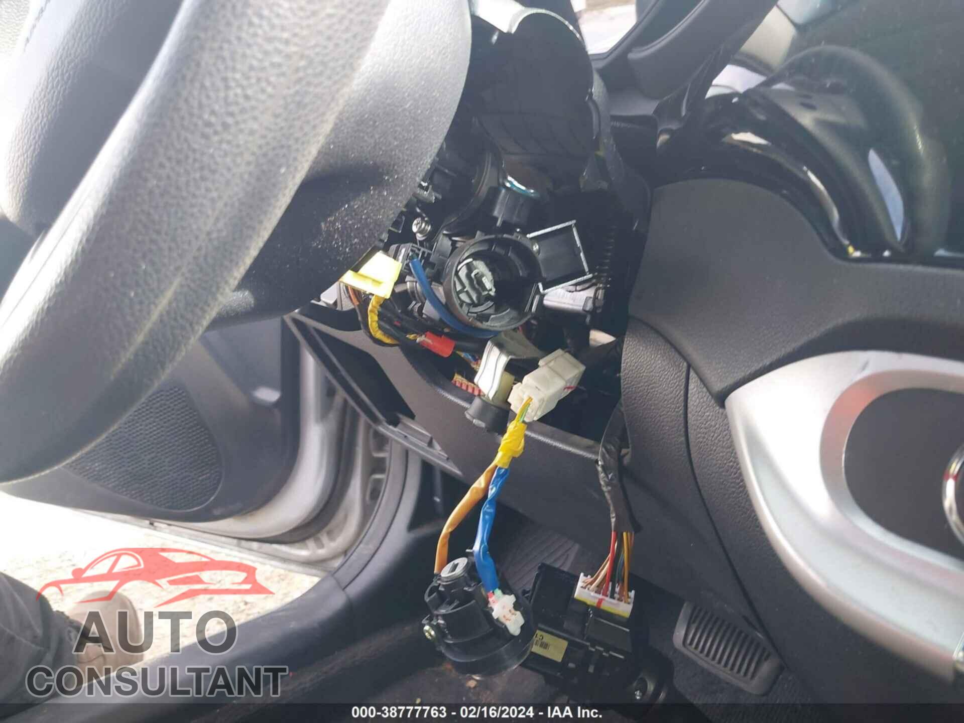 KIA RIO 2016 - KNADM4A31G6677357