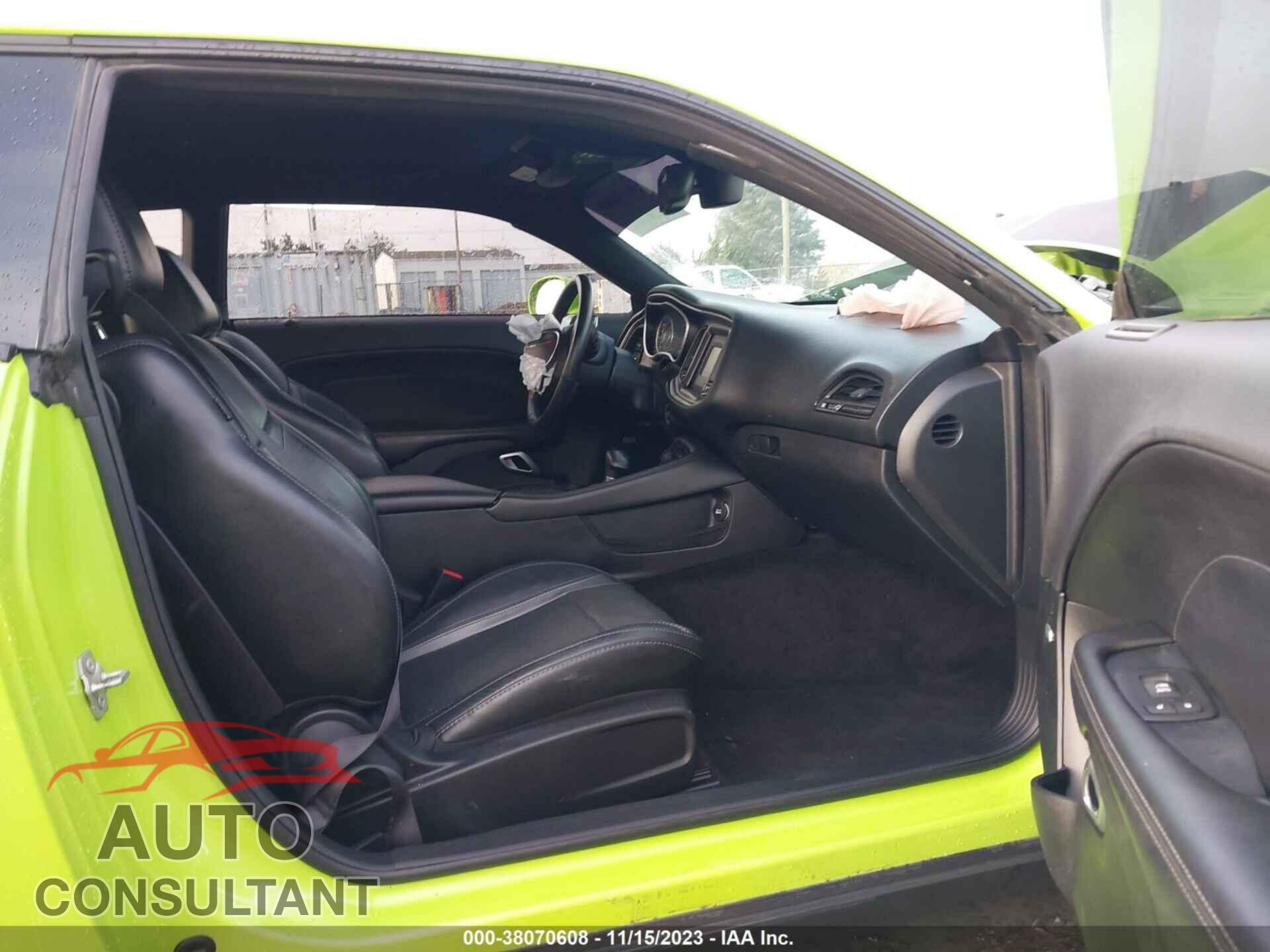 DODGE CHALLENGER 2015 - 2C3CDZAT5FH712348