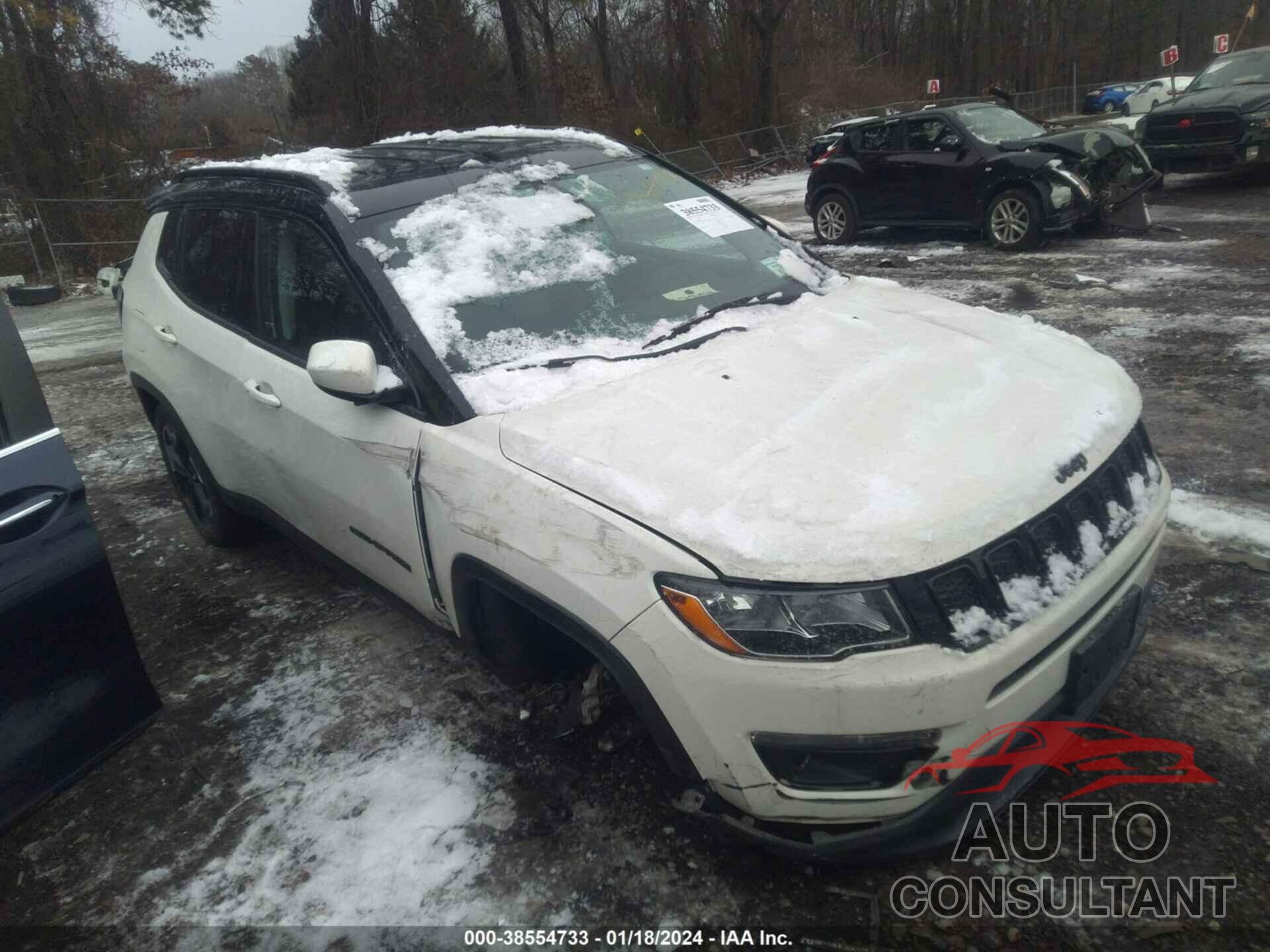 JEEP COMPASS 2018 - 3C4NJDBB7JT313401