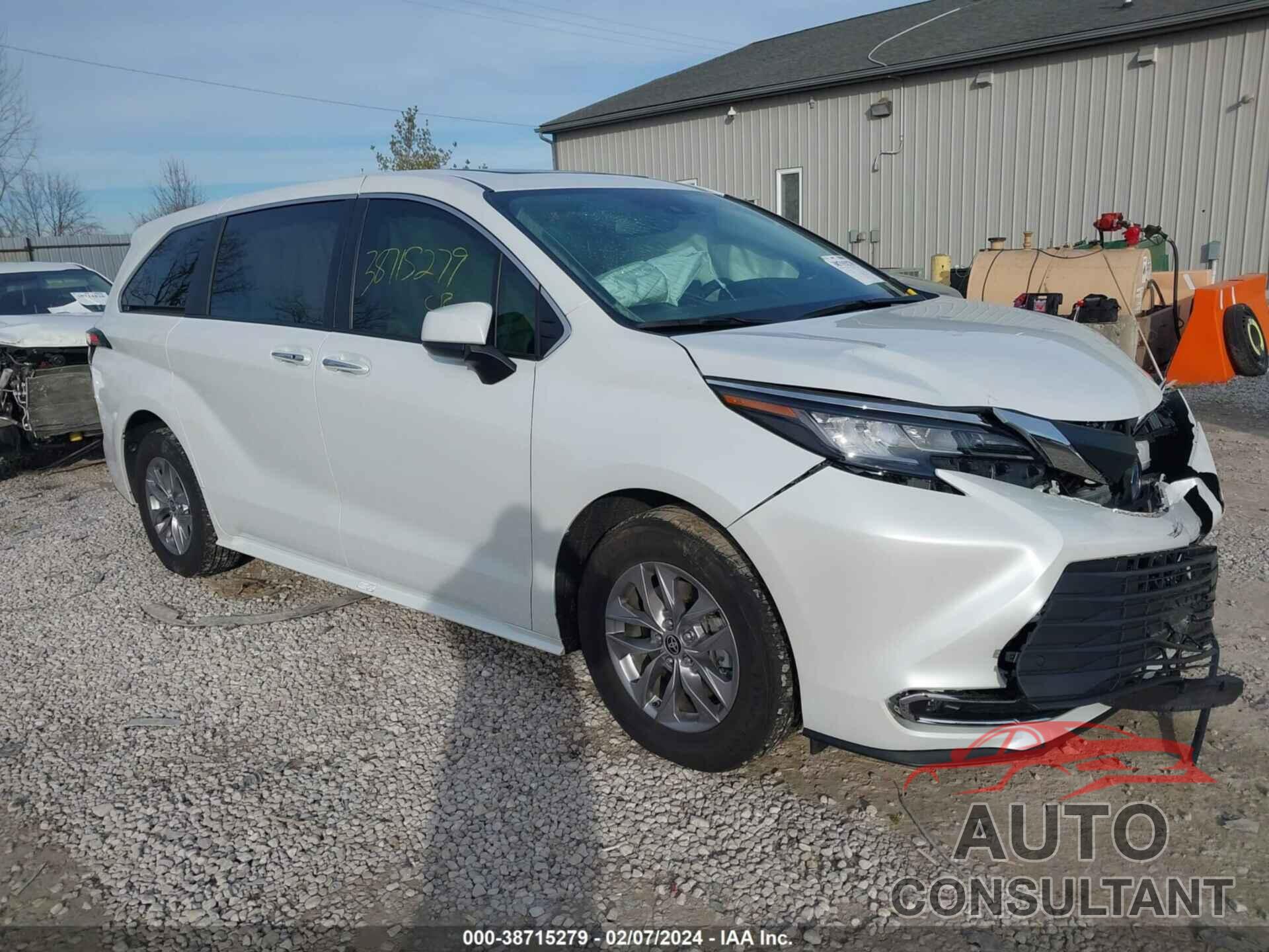 TOYOTA SIENNA 2022 - 5TDYRKEC6NS077581