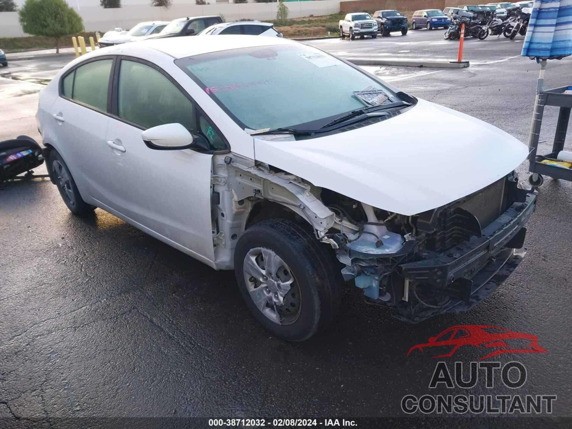 KIA FORTE 2018 - 3KPFK4A70JE257482