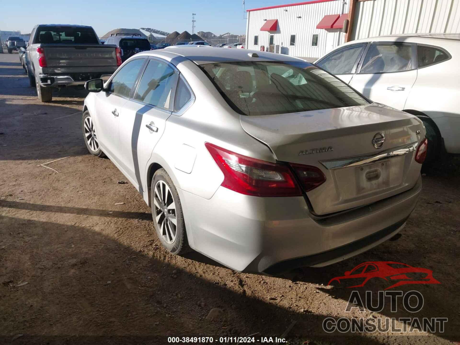 NISSAN ALTIMA 2018 - 1N4AL3AP2JC226166