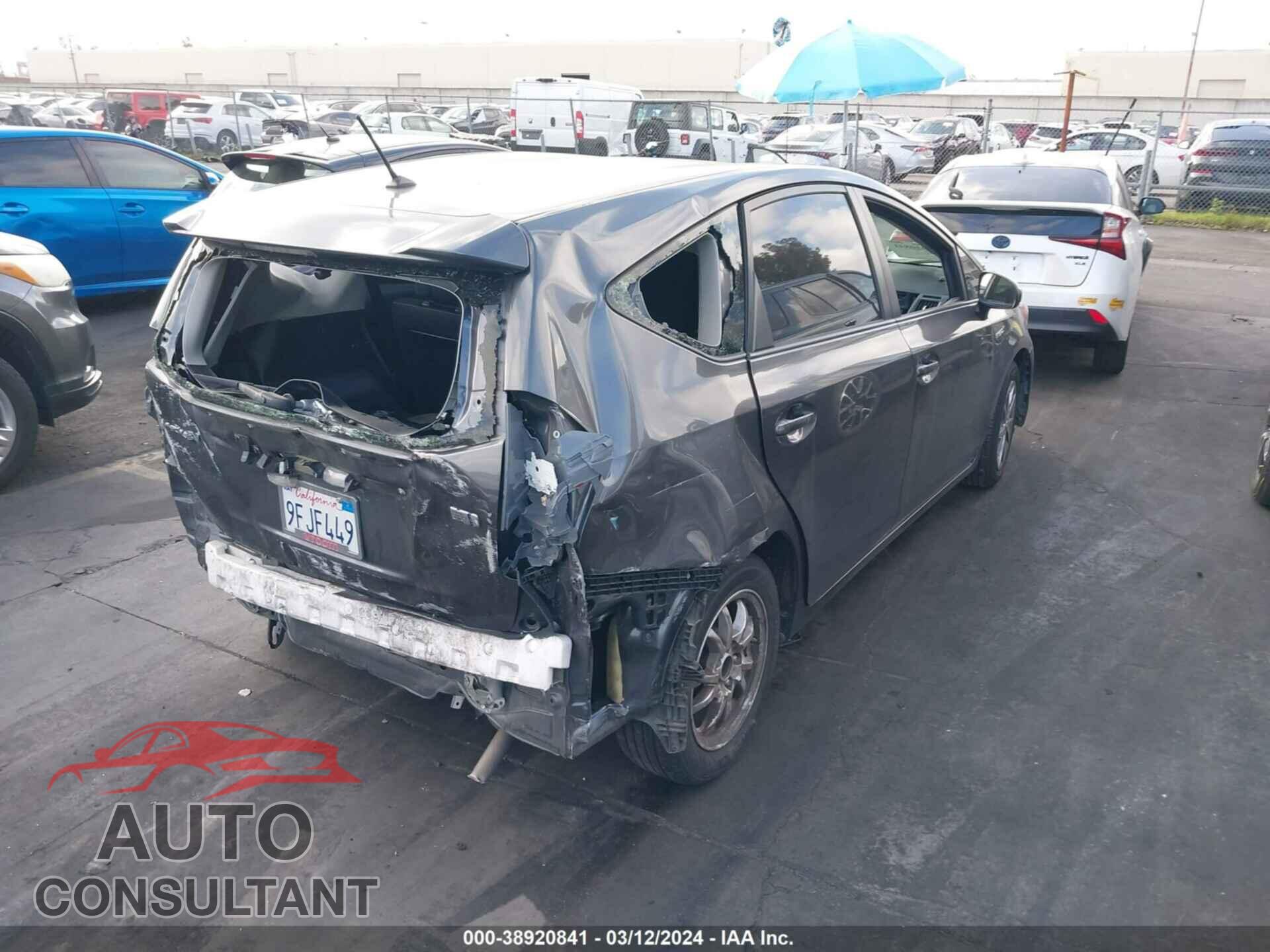 TOYOTA PRIUS V 2017 - JTDZN3EU9HJ062489