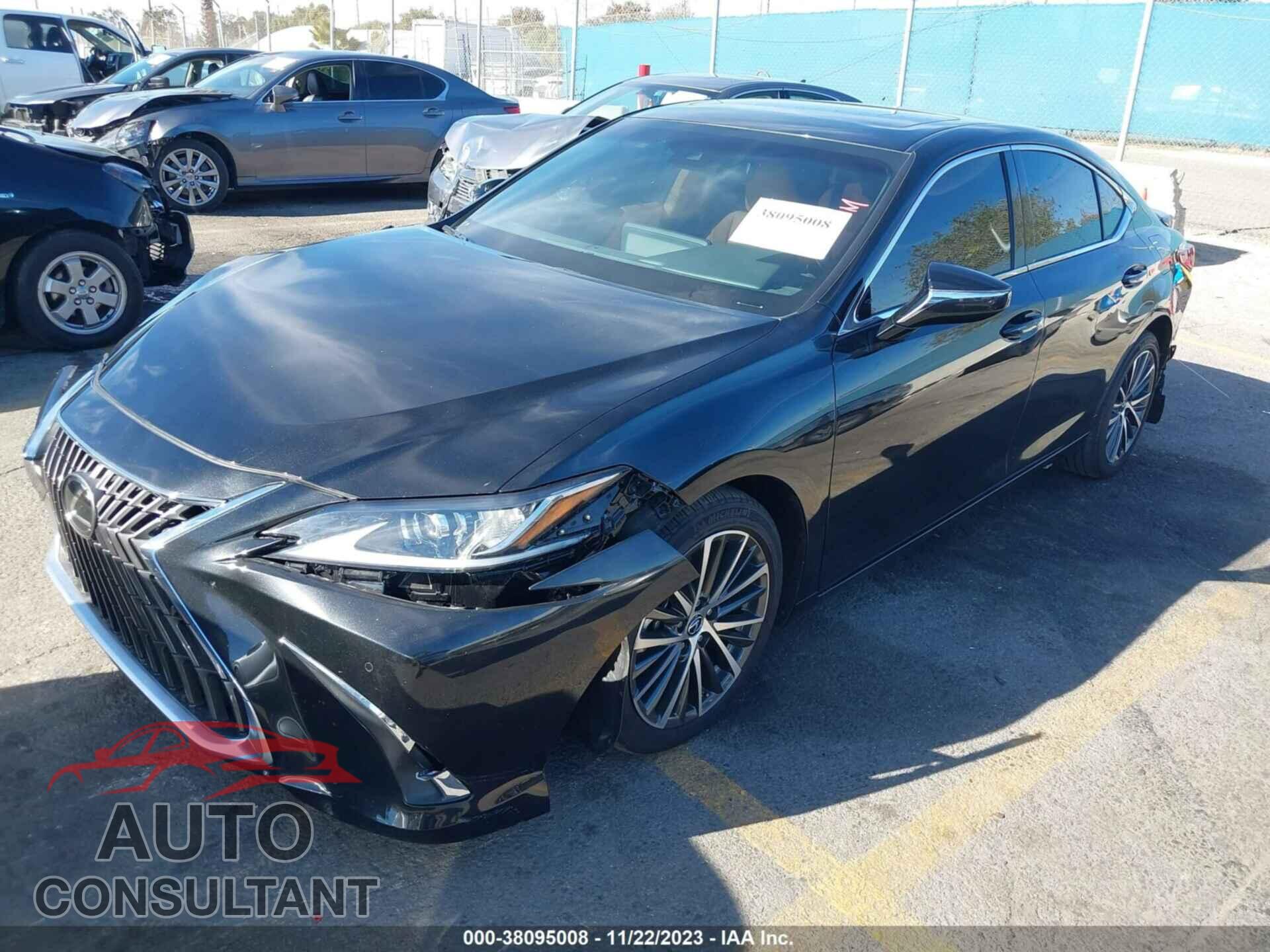 LEXUS ES 300H 2023 - 58ADA1C19PU034020