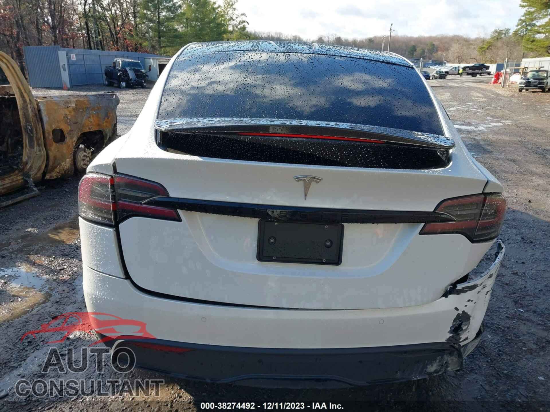 TESLA MODEL X 2022 - 7SAXCBE65NF353229