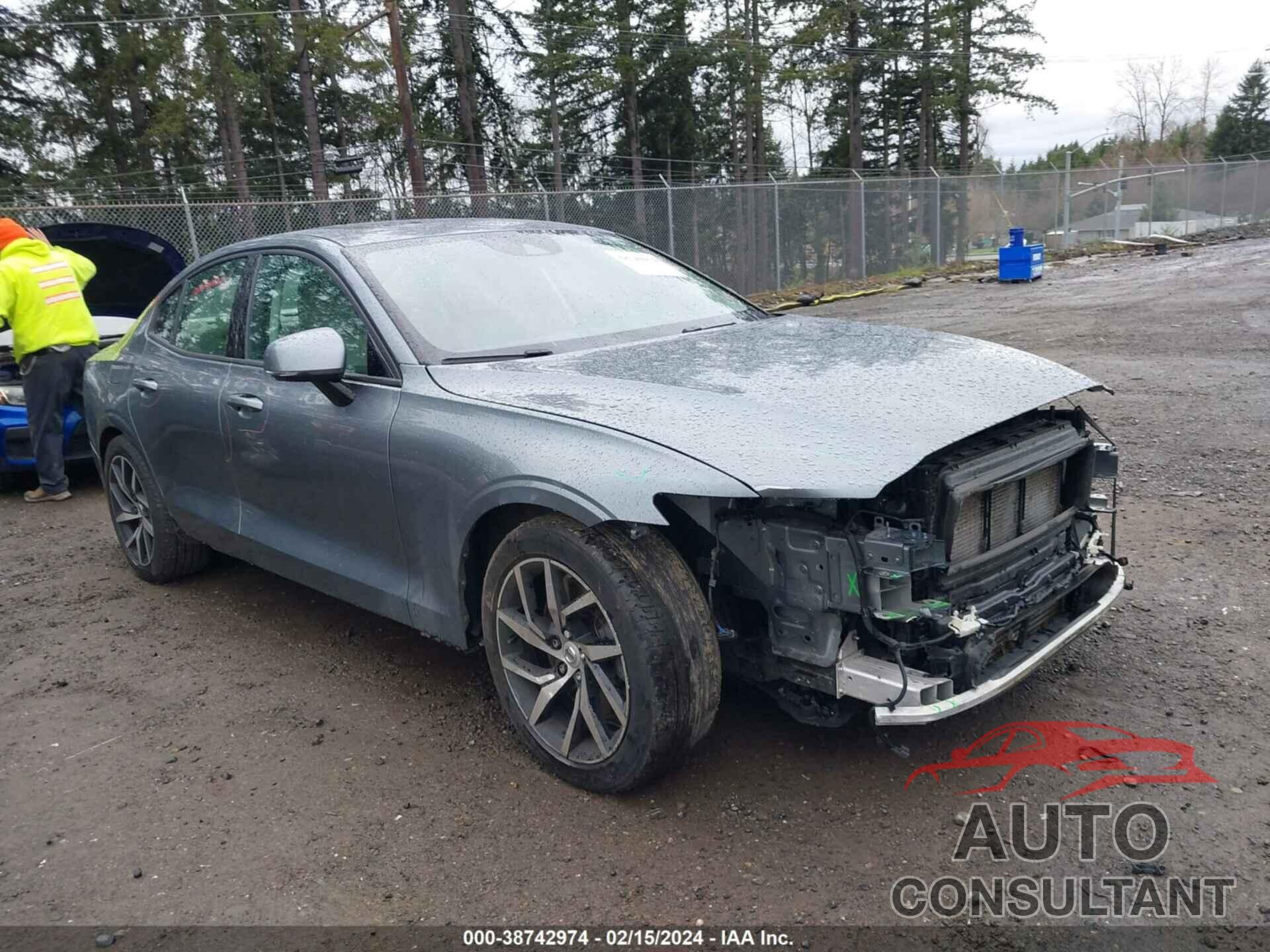 VOLVO S60 2019 - 7JRA22TK9KG001828