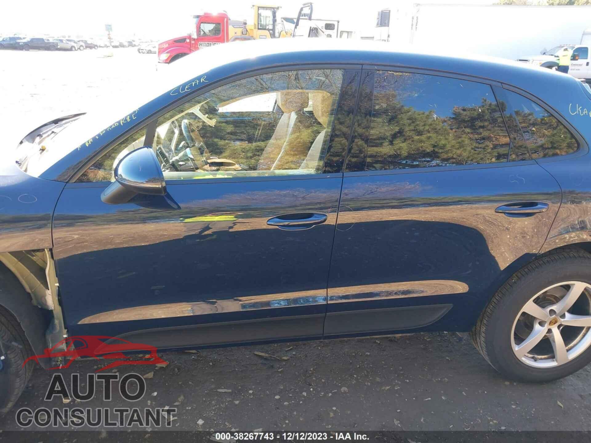 PORSCHE MACAN 2017 - WP1AA2A59HLB00629