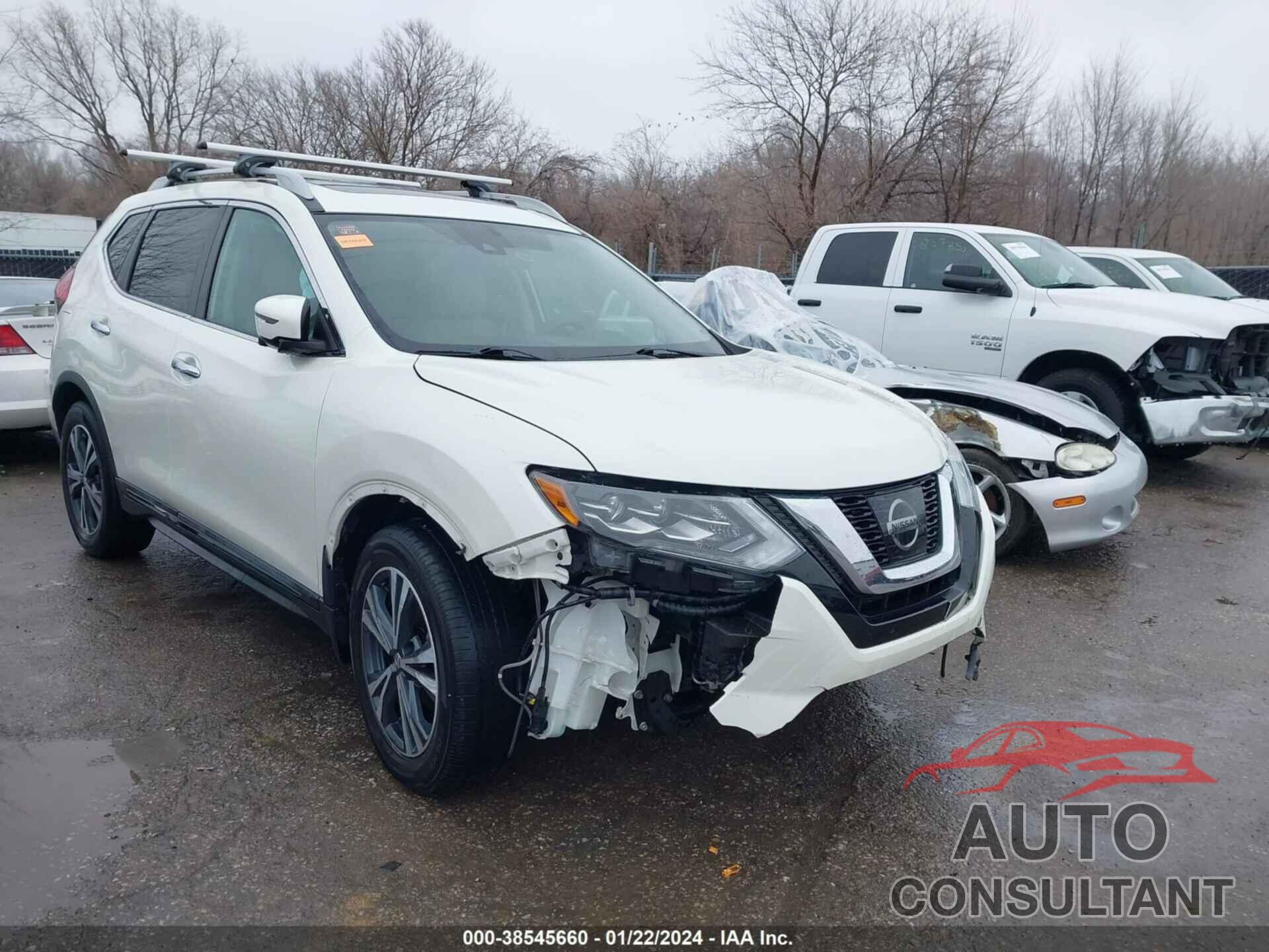 NISSAN ROGUE 2017 - 5N1AT2MT3HC846687