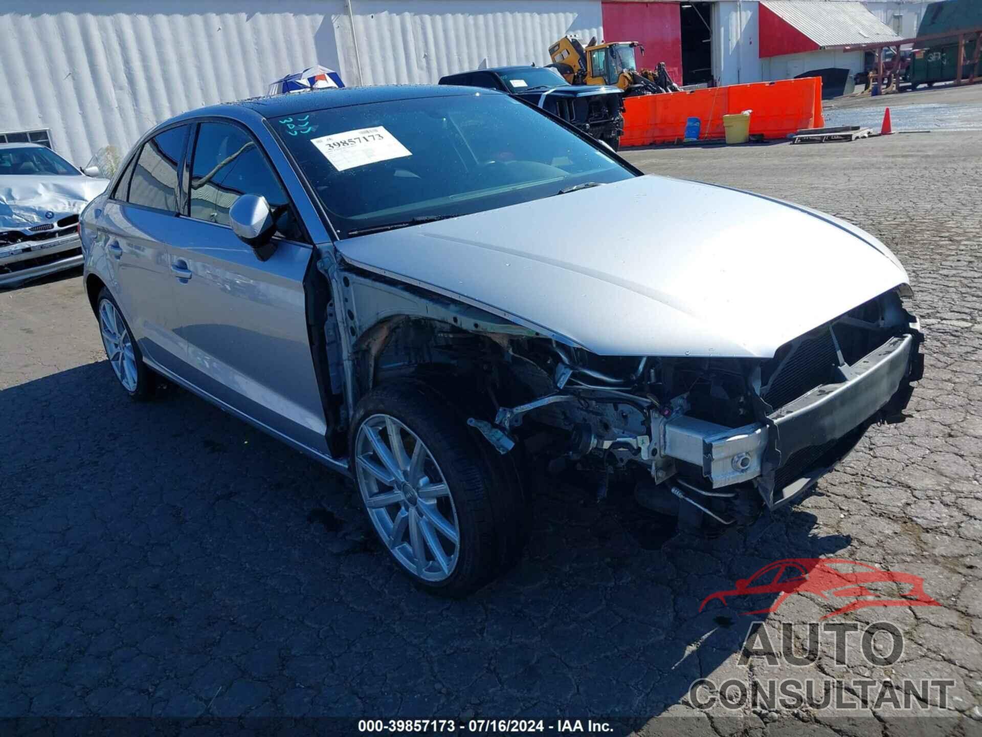 AUDI A3 2016 - WAUA7GFF7G1098451