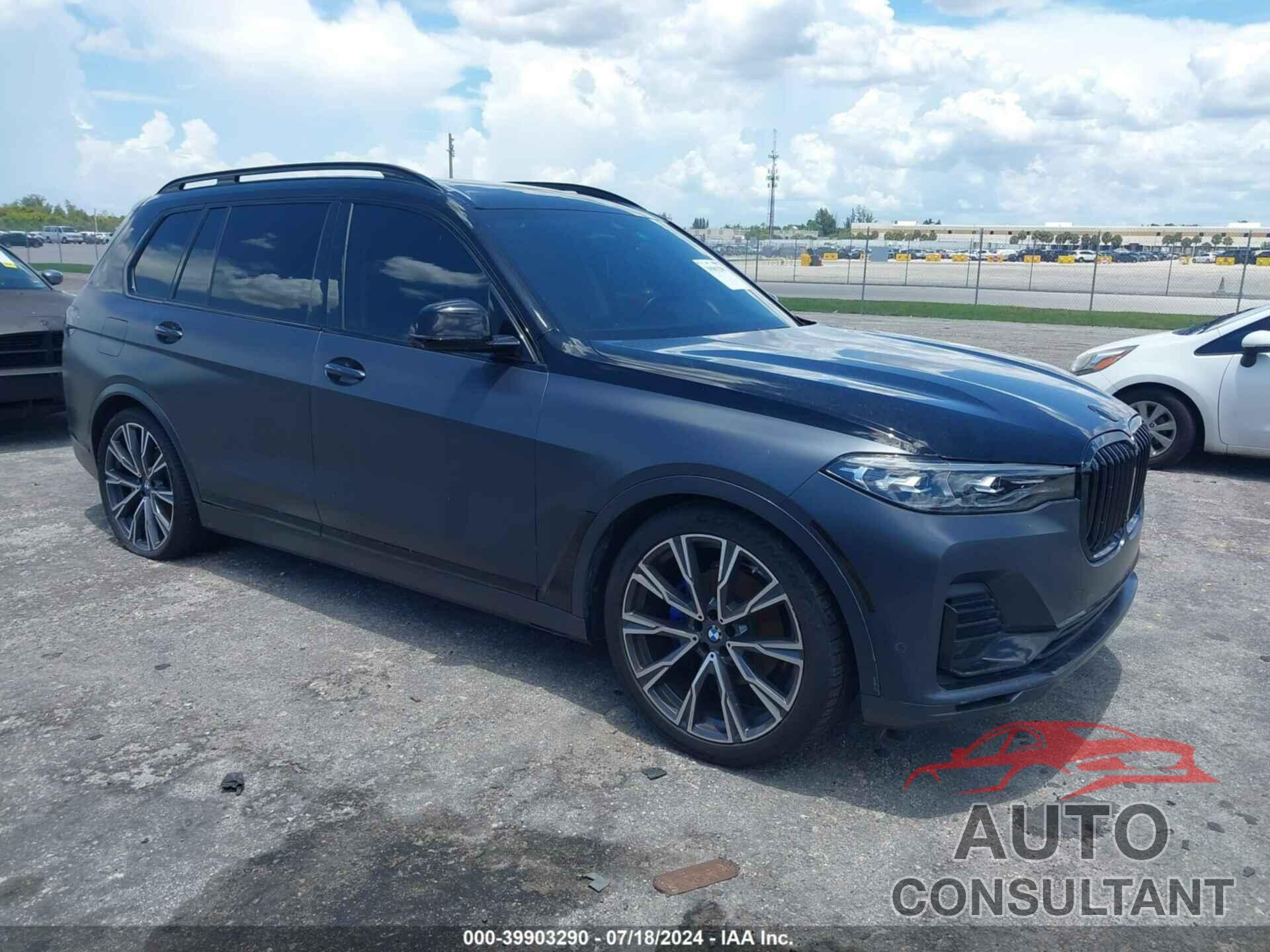 BMW X7 2021 - 5UXCW2C04M9E64656