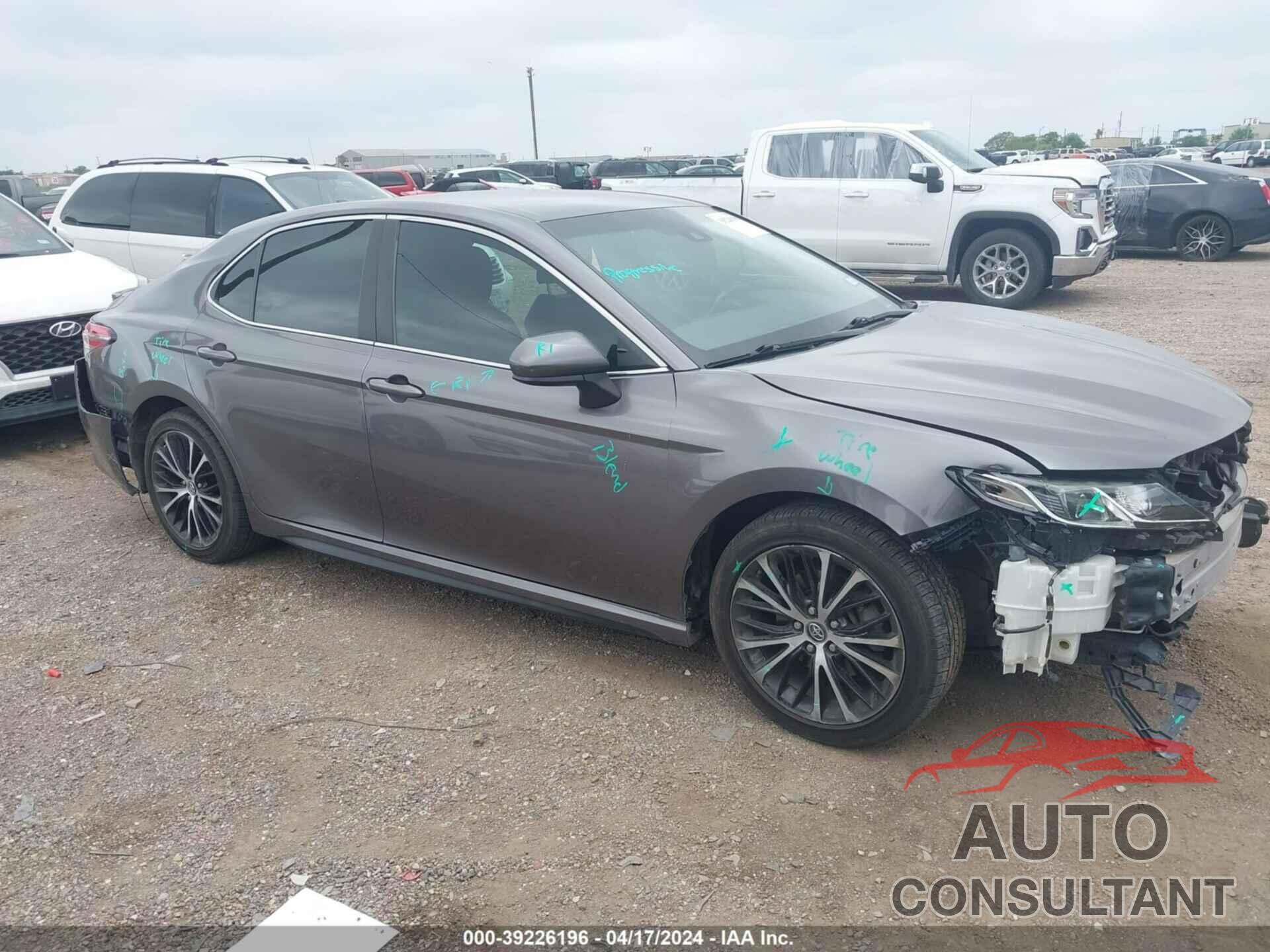 TOYOTA CAMRY 2019 - 4T1B11HK6KU294481