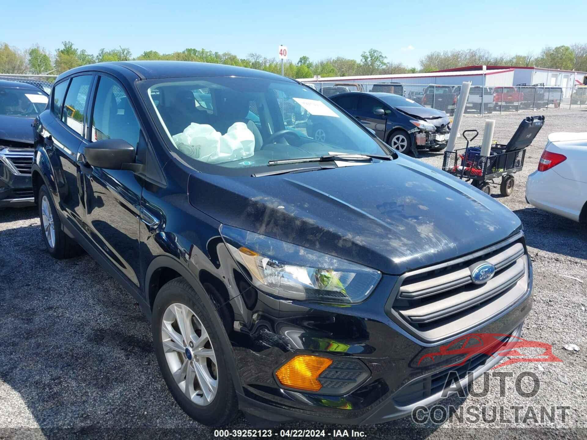 FORD ESCAPE 2019 - 1FMCU0F79KUA10233