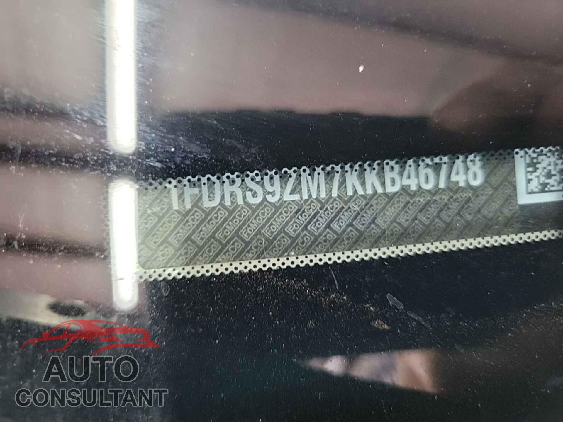 FORD TRANSIT-350 CAB 2019 - 1FDRS9ZM7KKB46748