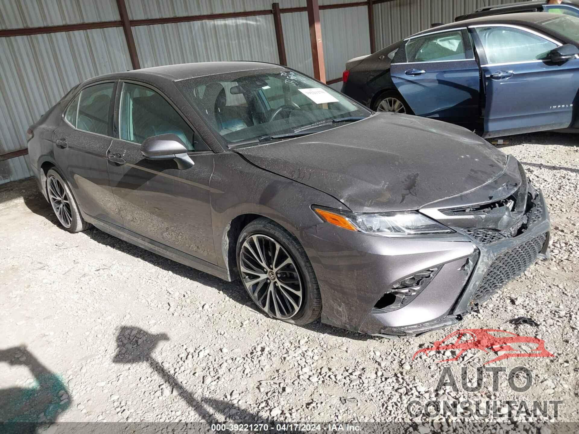 TOYOTA CAMRY 2020 - 4T1G11AK1LU358248