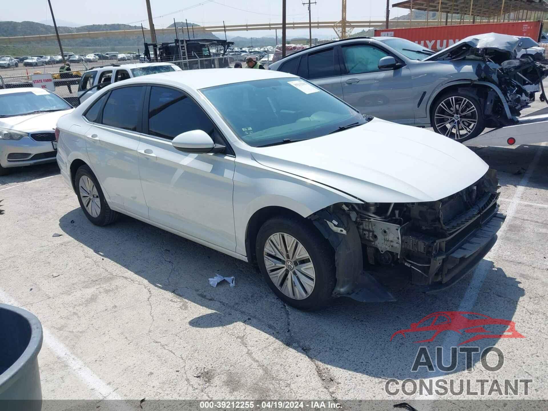 VOLKSWAGEN JETTA 2019 - 3VWC57BU6KM093496