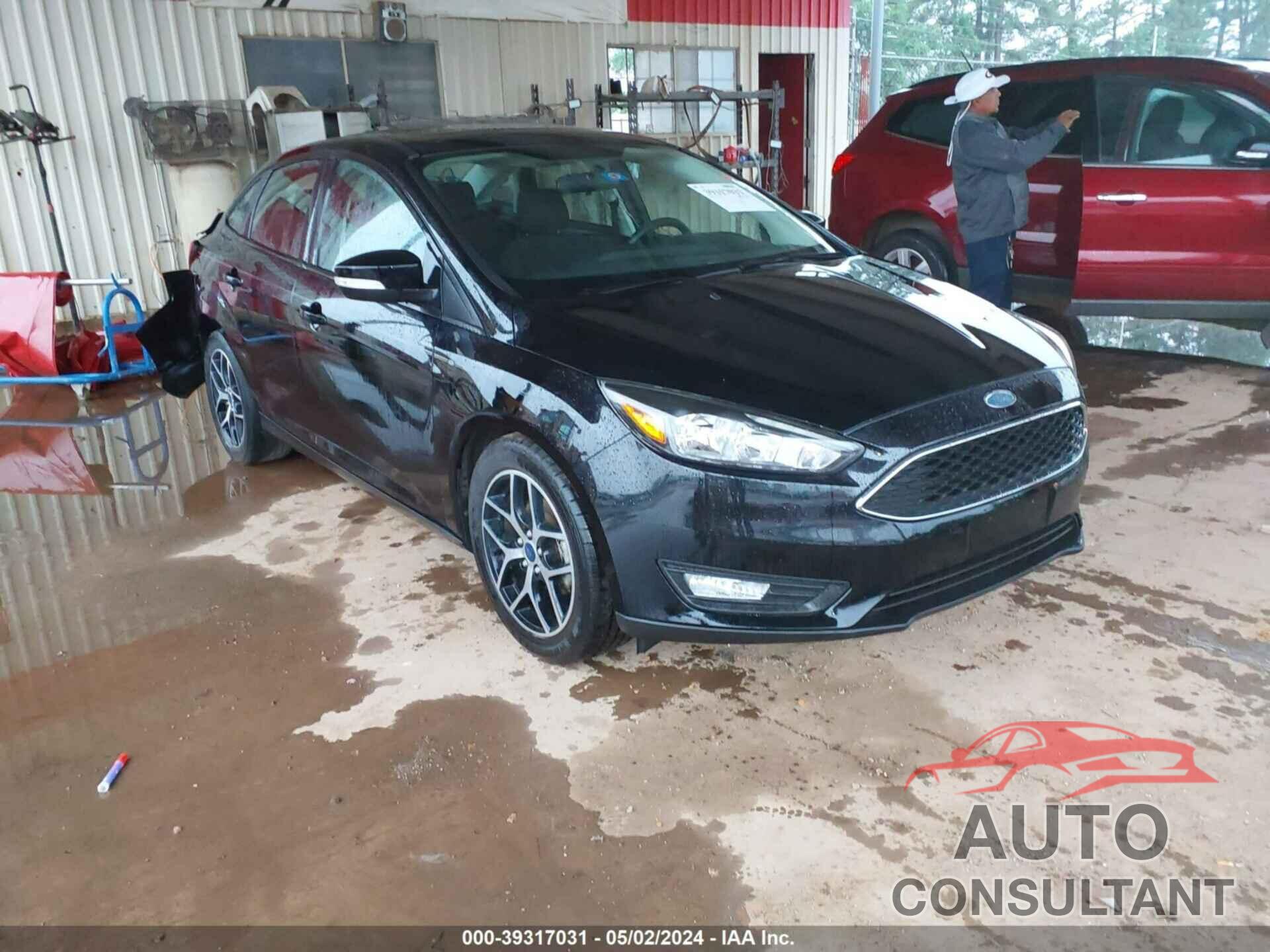 FORD FOCUS 2018 - 1FADP3H26JL269274