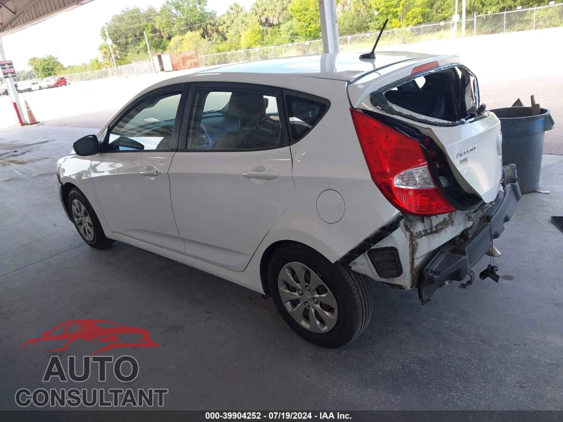 HYUNDAI ACCENT 2017 - KMHCT5AE9HU302463