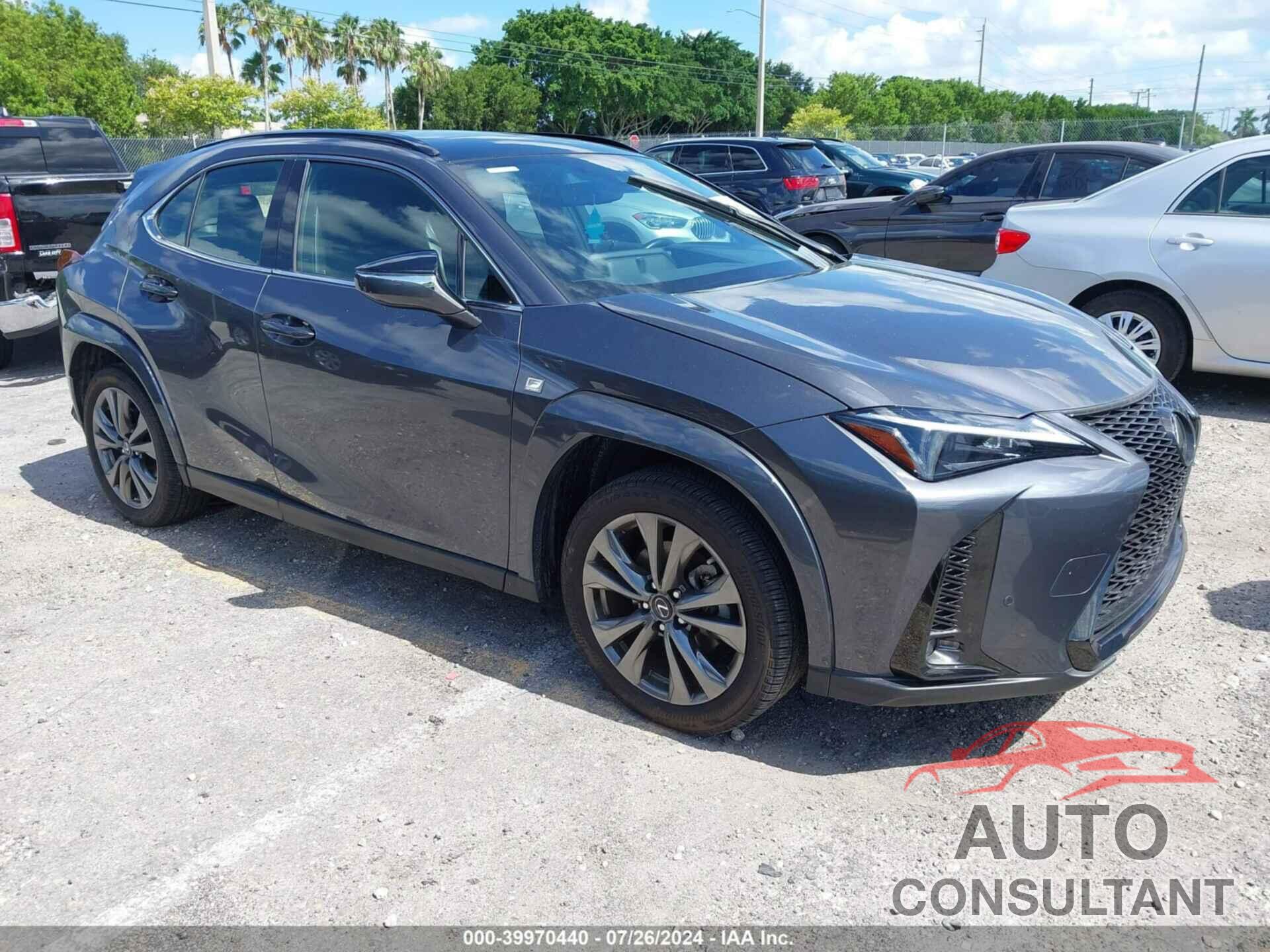 LEXUS UX 250H 2023 - JTHR6JBH8P2150384