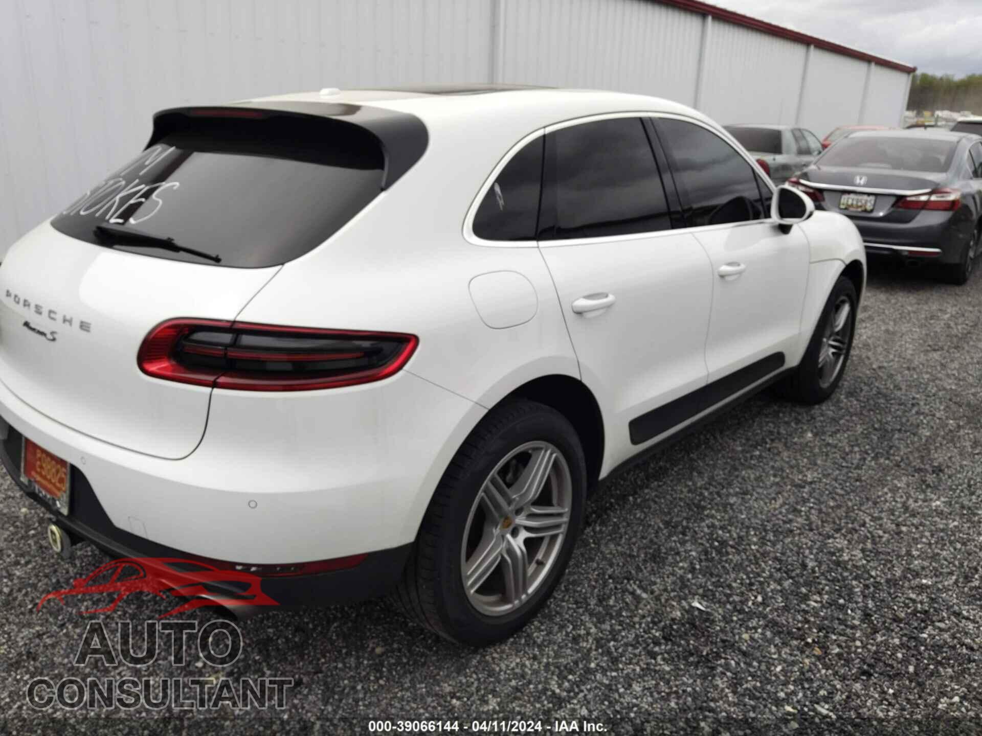 PORSCHE MACAN 2017 - WP1AB2A5XHLB18652