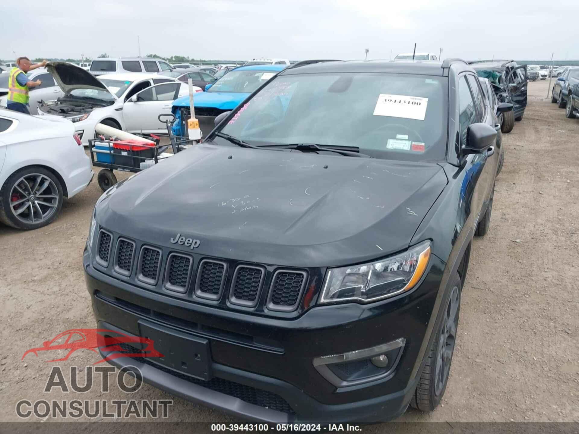 JEEP COMPASS 2021 - 3C4NJDEB8MT595225