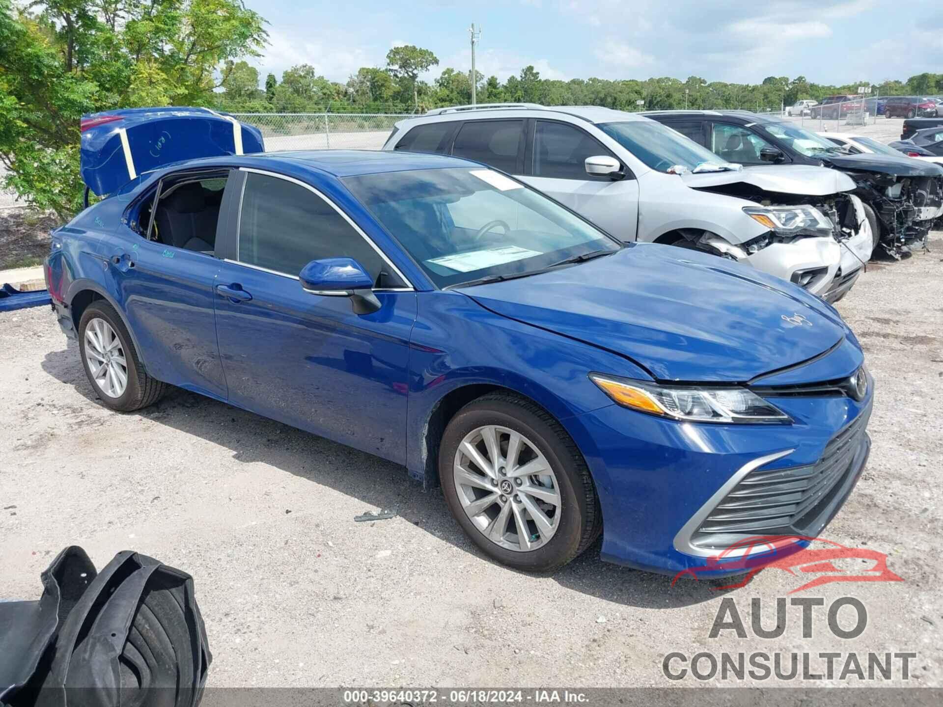 TOYOTA CAMRY 2024 - 4T1R11AK3RU247329
