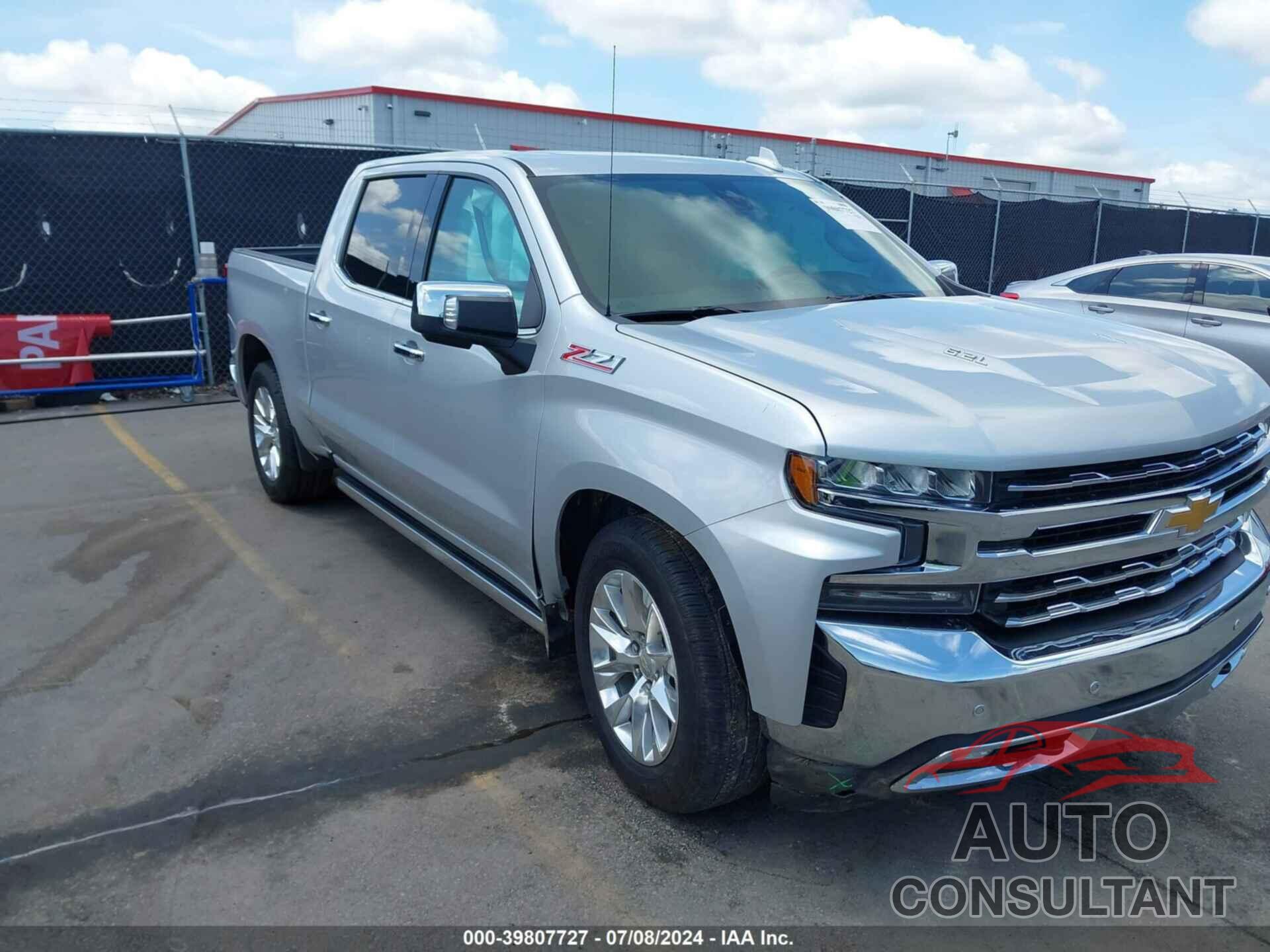 CHEVROLET SILVERADO 1500 2020 - 1GCUYGEL9LZ141803