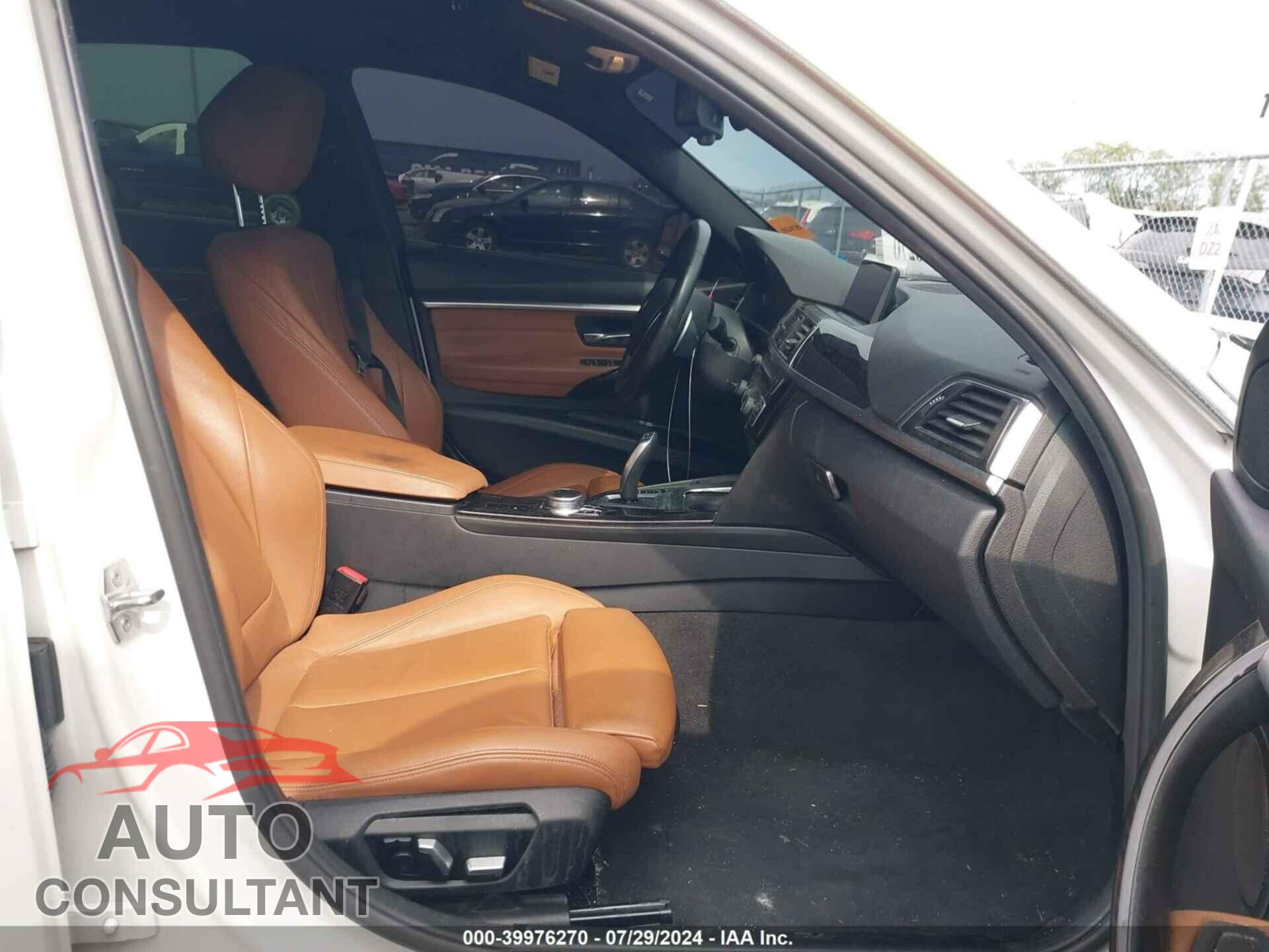 BMW 330E 2017 - WBA8E1C39HA156573