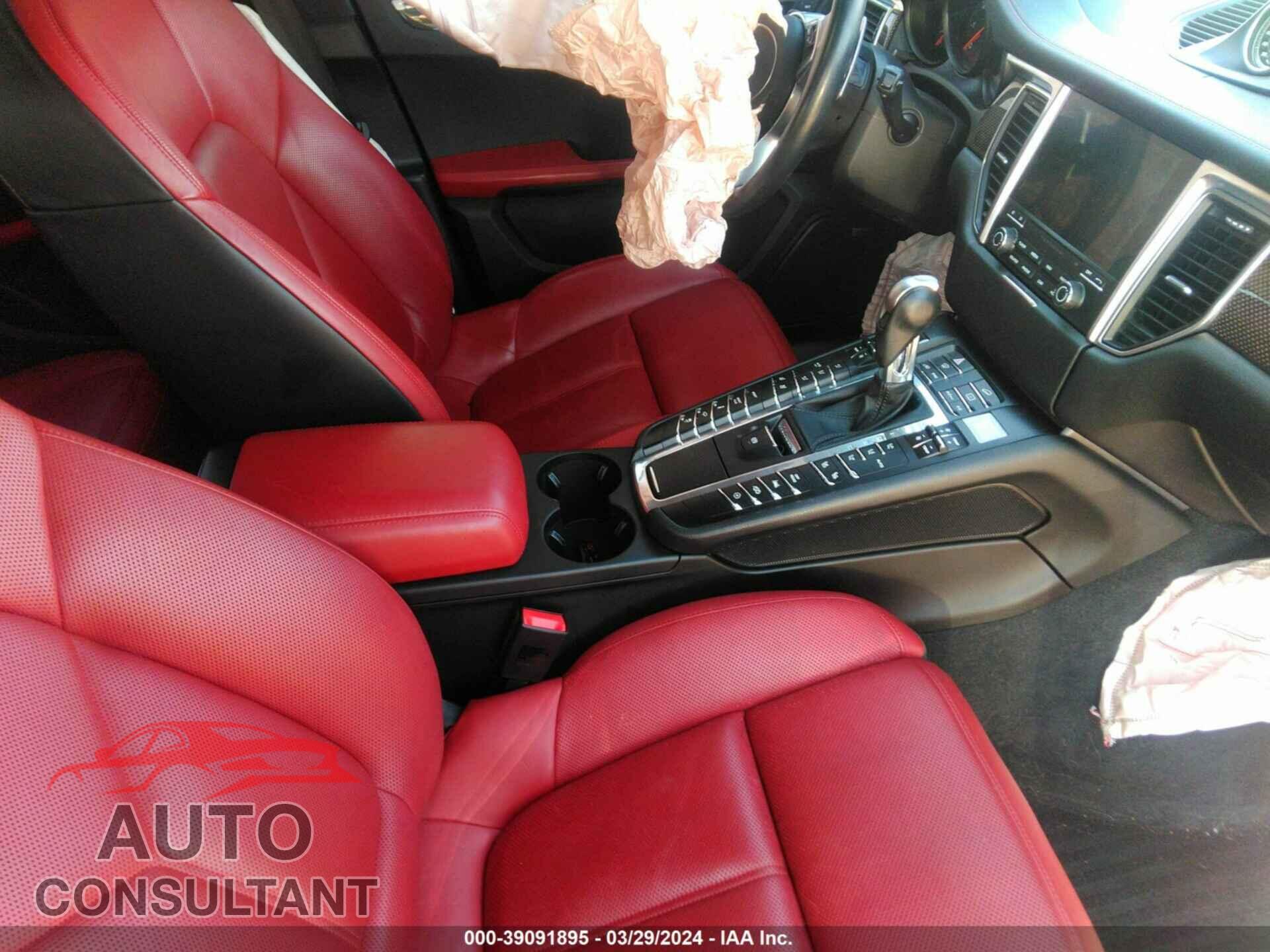 PORSCHE MACAN 2017 - WP1AG2A52HLB54854