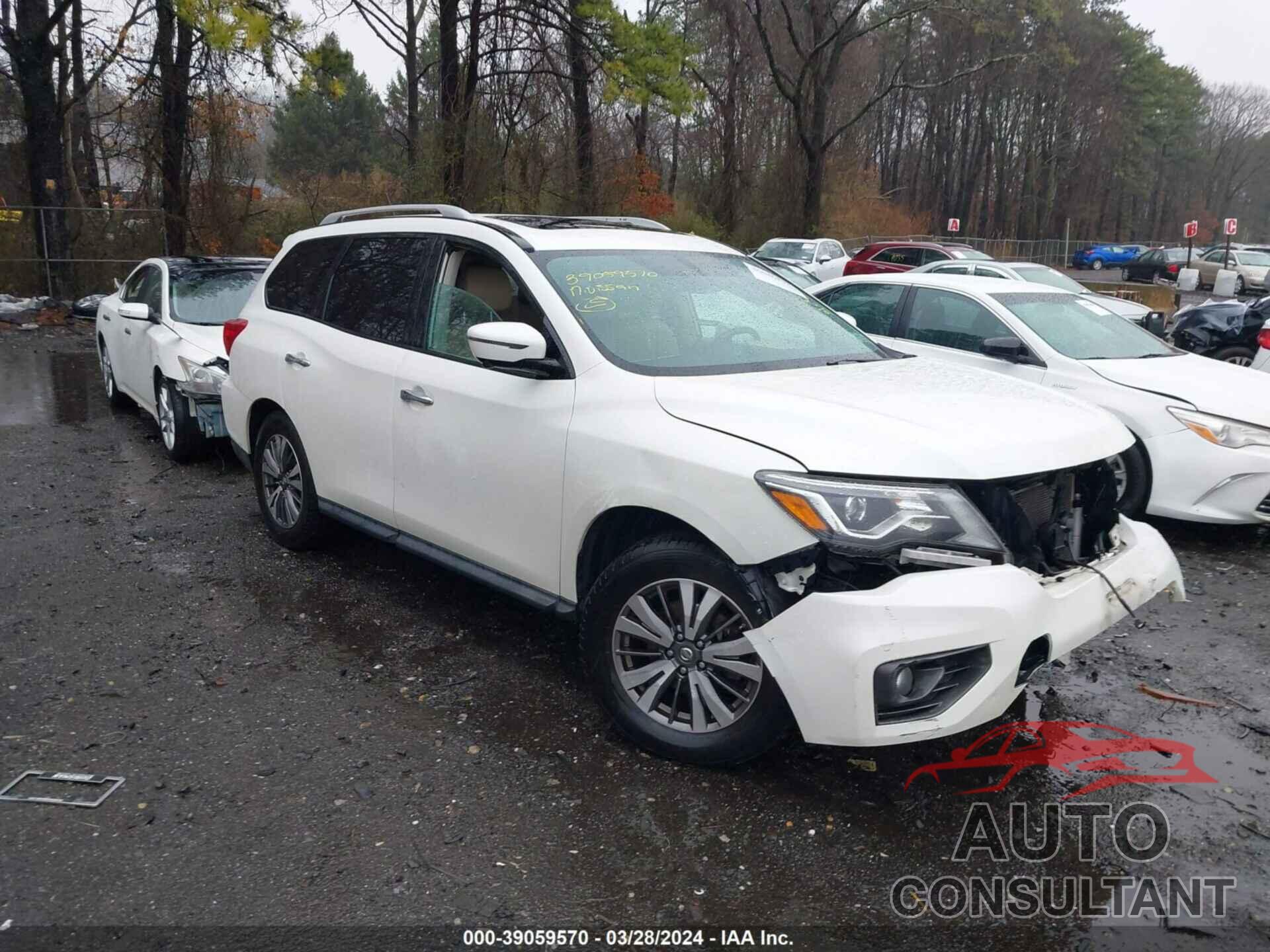 NISSAN PATHFINDER 2017 - 5N1DR2MM5HC600034