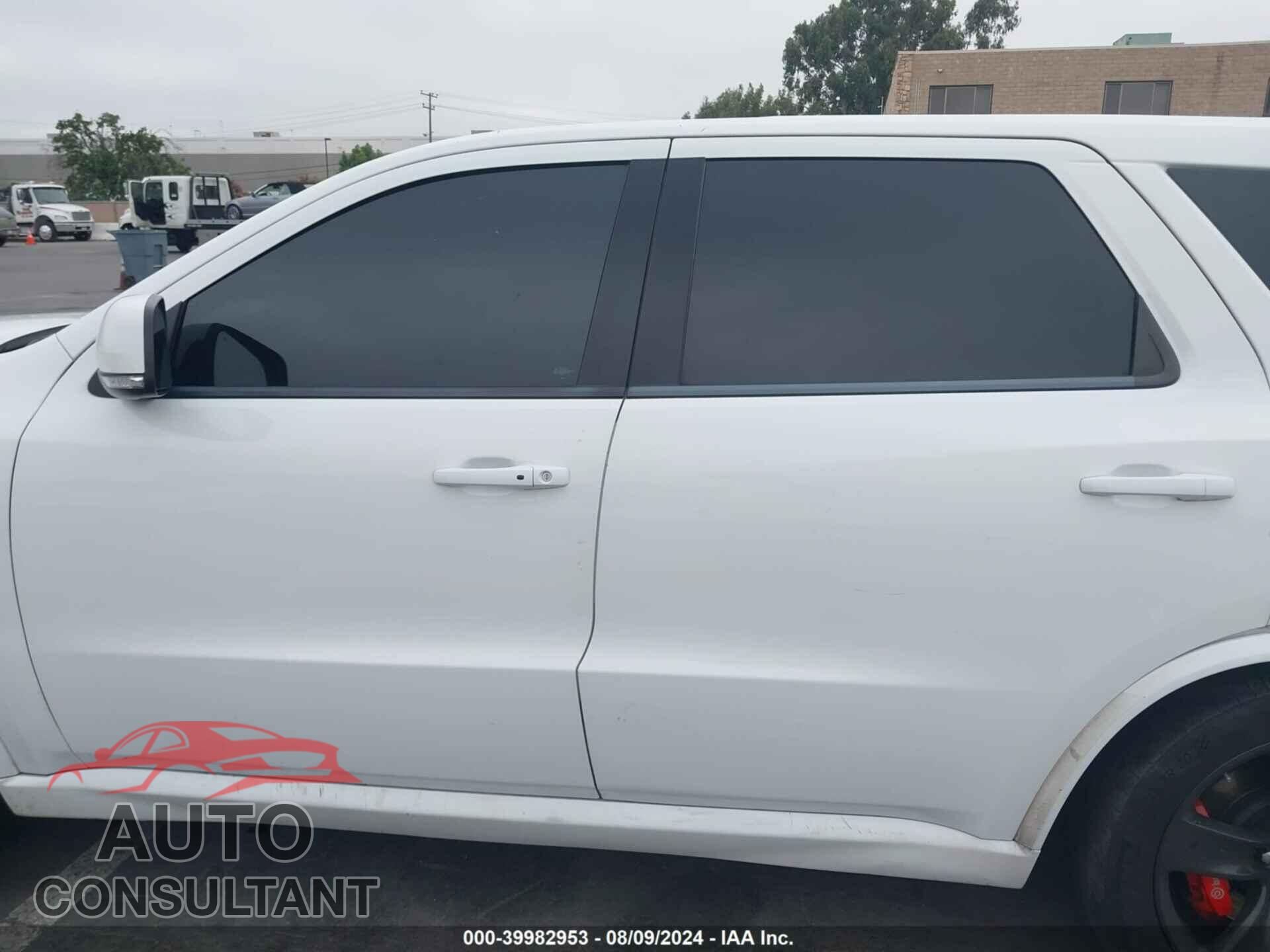 DODGE DURANGO 2018 - 1C4SDJGJ3JC381263