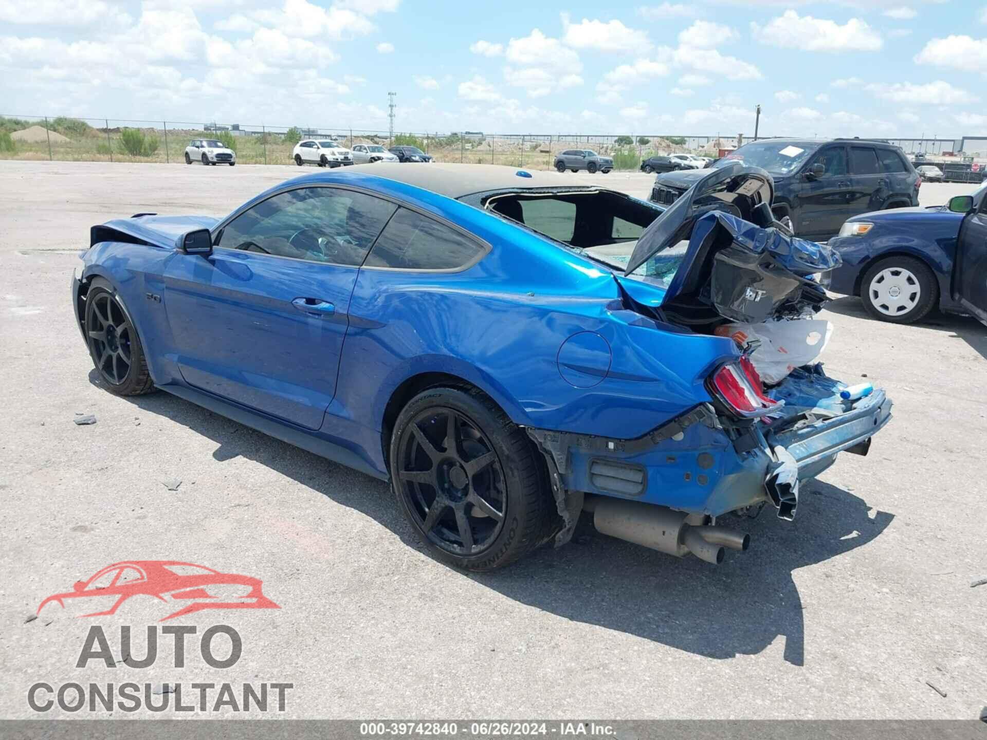 FORD MUSTANG 2017 - 1FA6P8CF8H5276483