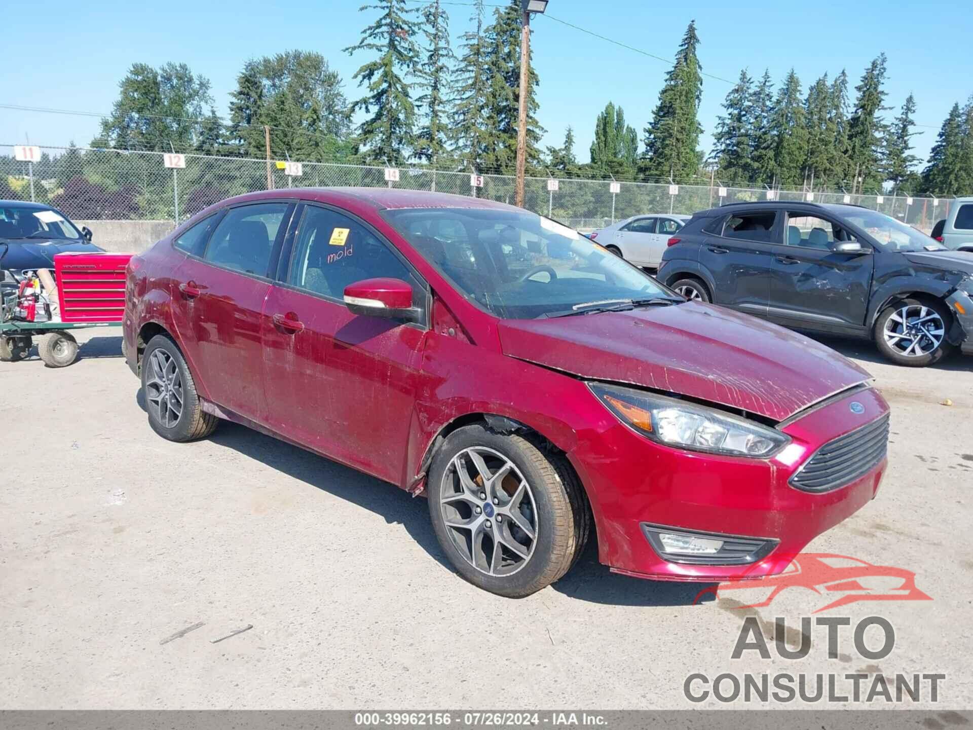 FORD FOCUS 2017 - 1FADP3FE9HL299649