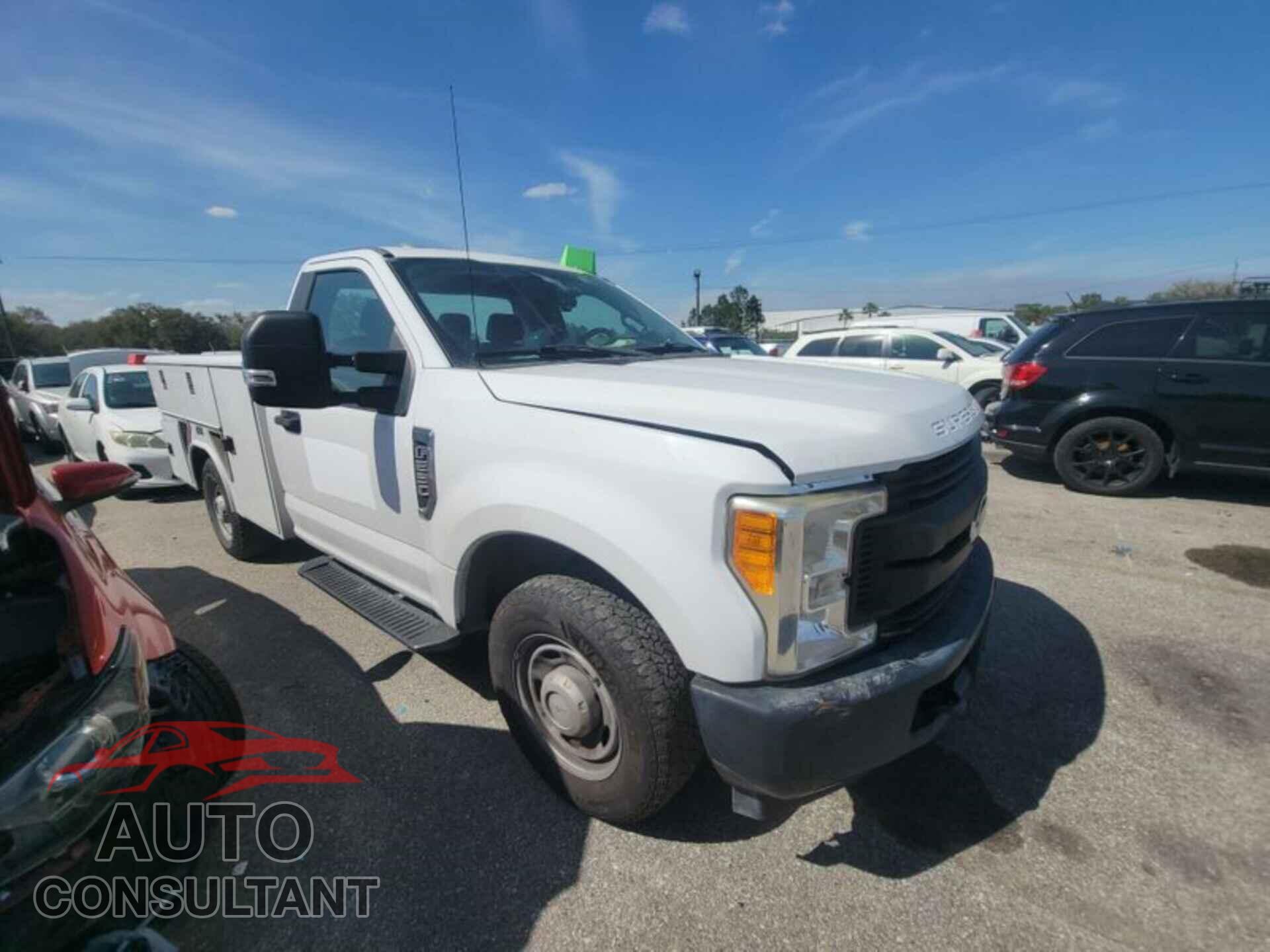 FORD F-250 2017 - 1FDBF2A66HEE26792