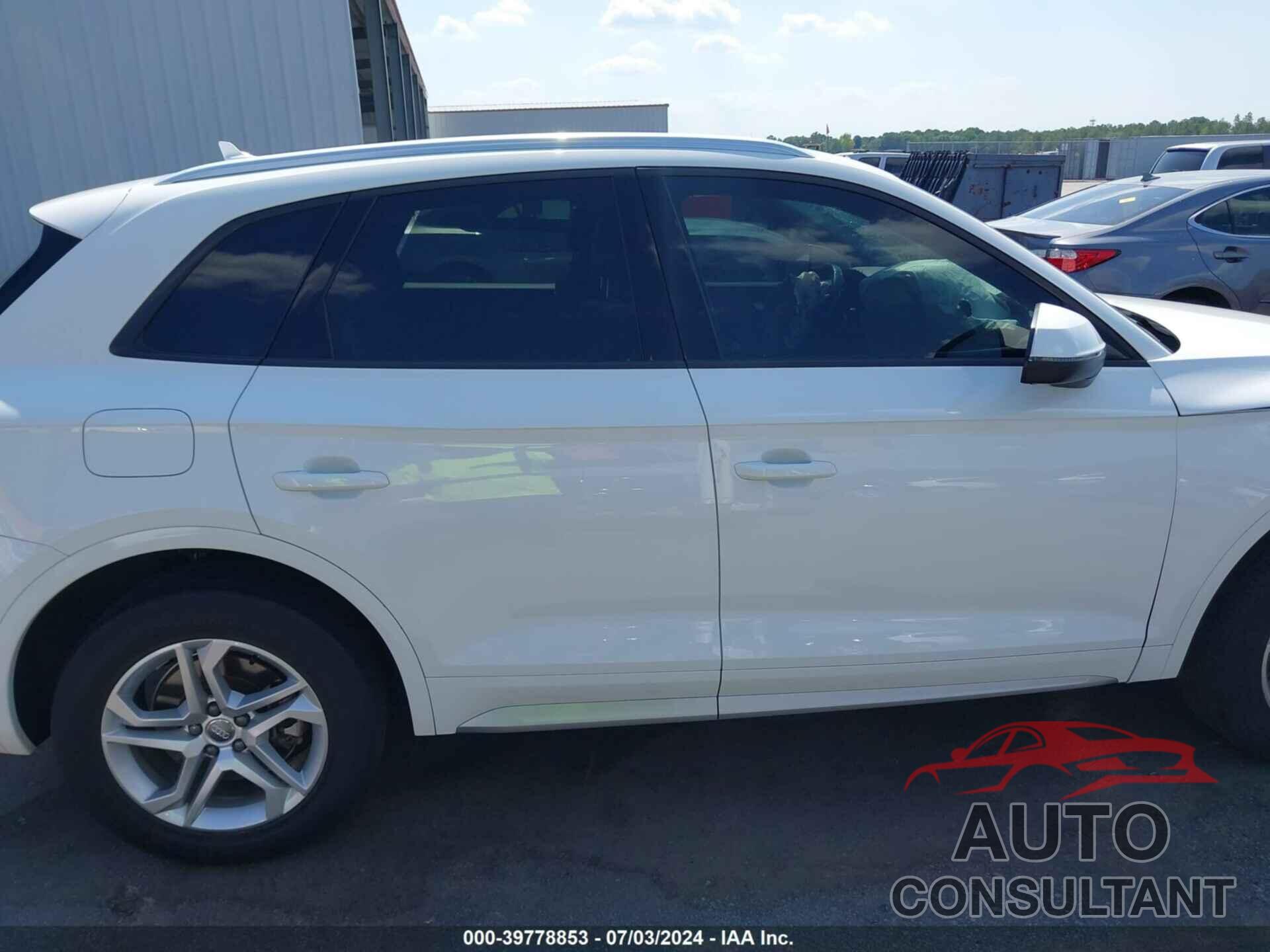 AUDI Q5 2018 - WA1ANAFY4J2108727