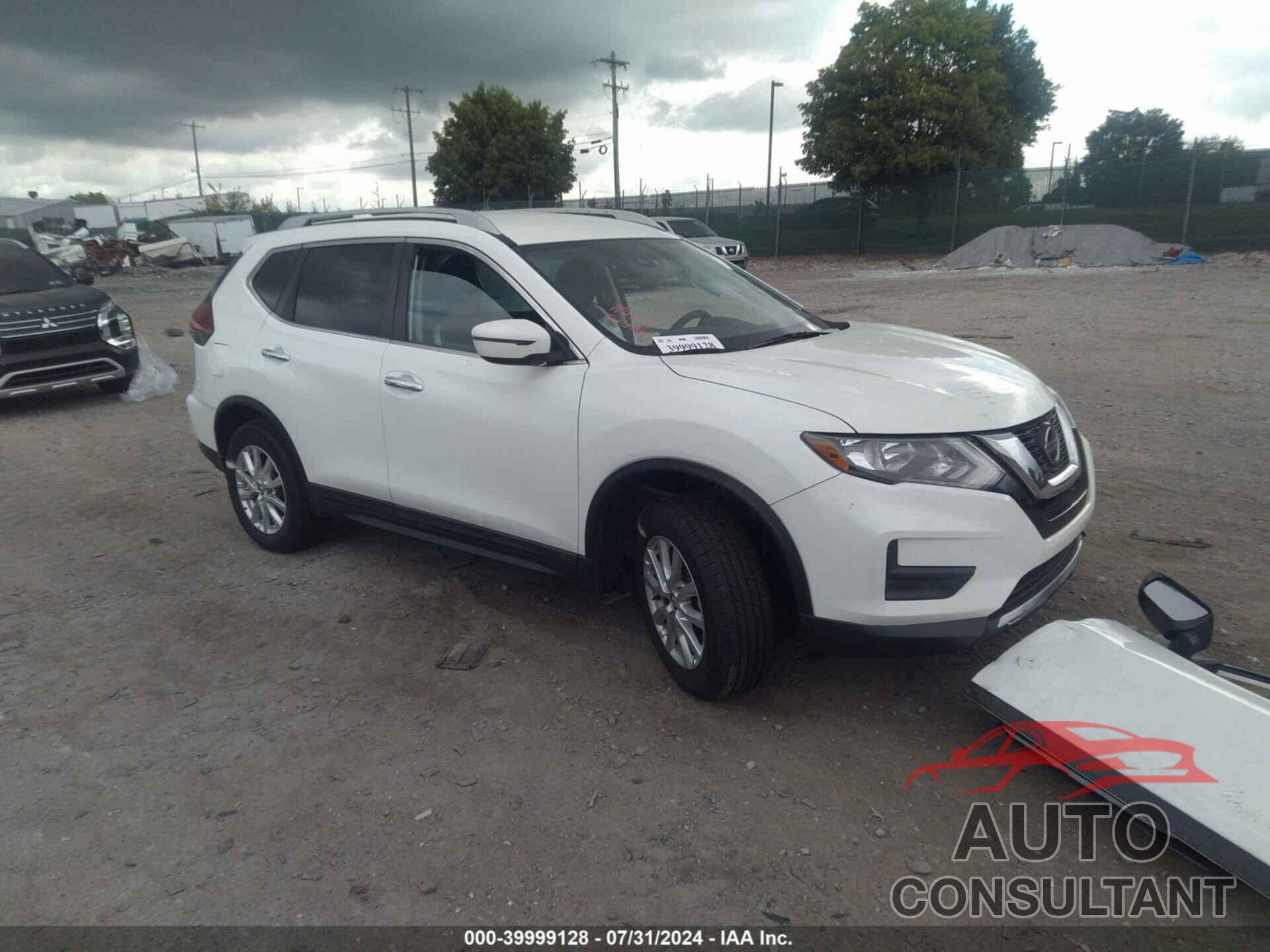 NISSAN ROGUE 2019 - 5N1AT2MV2KC827184