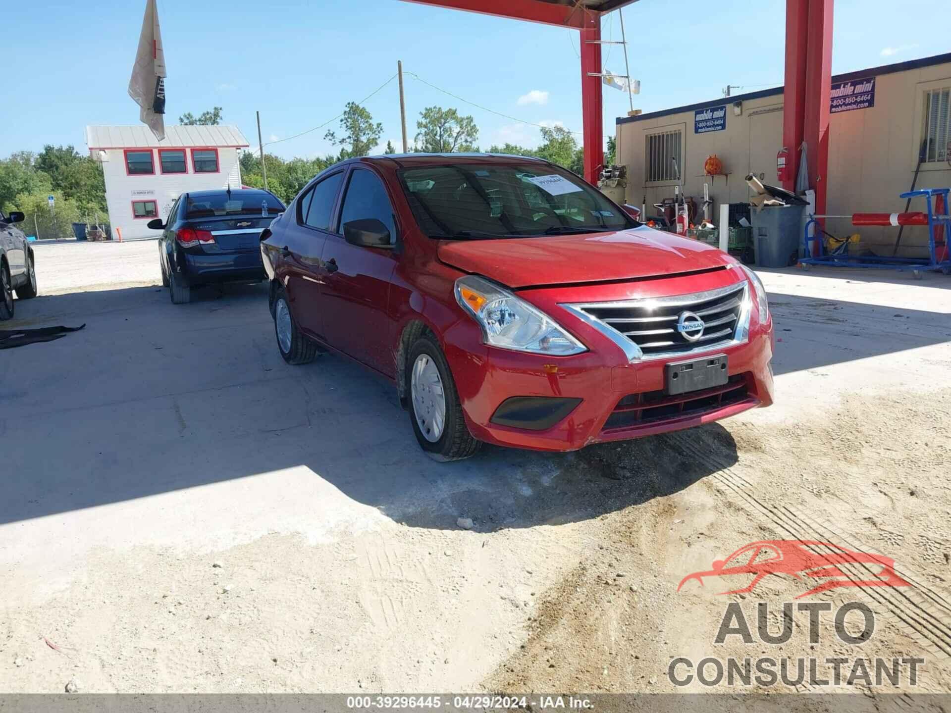 NISSAN VERSA 2018 - 3N1CN7AP7JL804340