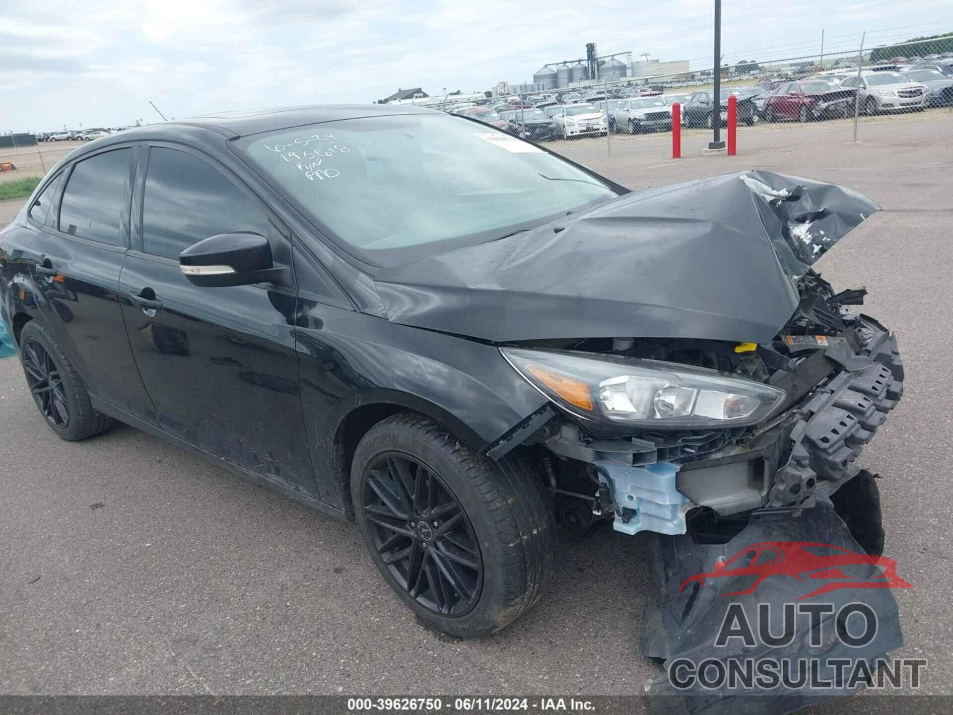 FORD FOCUS 2017 - 1FADP3H29HL271028