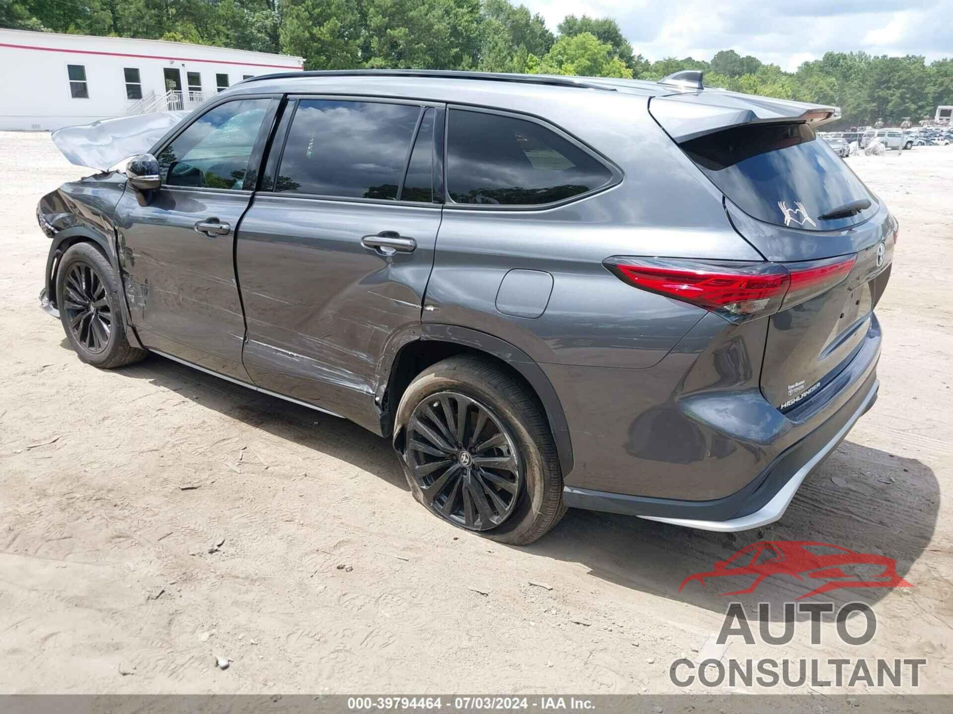 TOYOTA HIGHLANDER 2023 - 5TDKDRAH8PS027444
