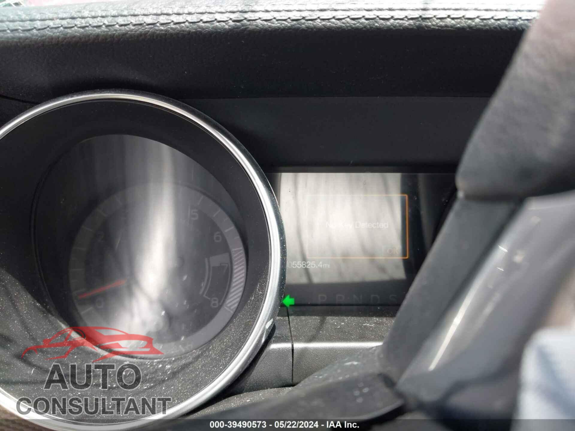 FORD MUSTANG 2021 - 1FATP8UH7M5140228