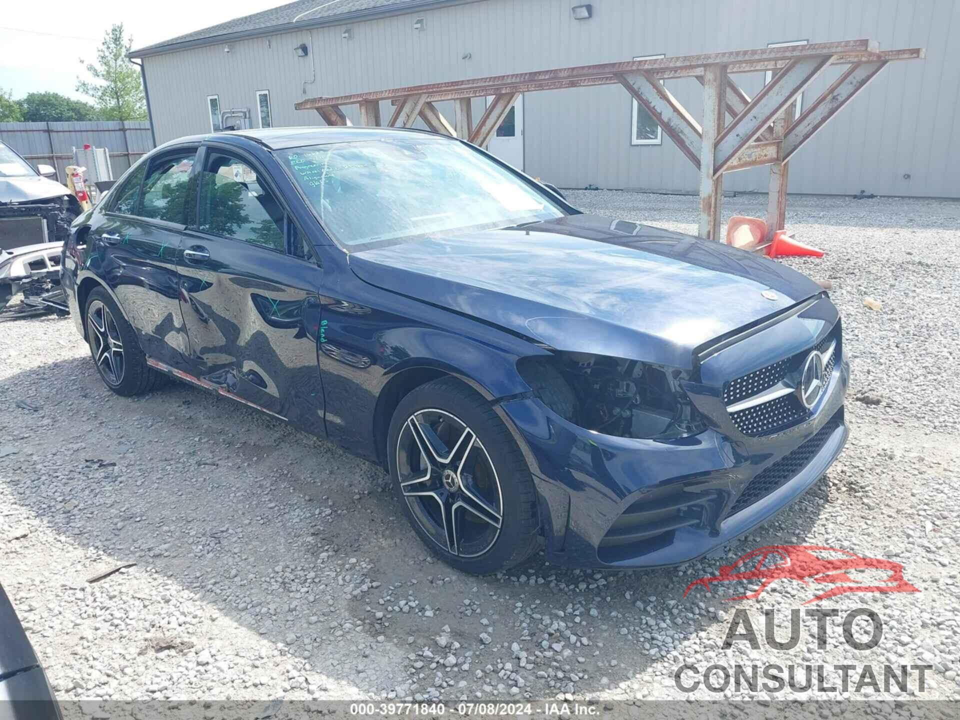 MERCEDES-BENZ C 300 2020 - 55SWF8EB1LU324970