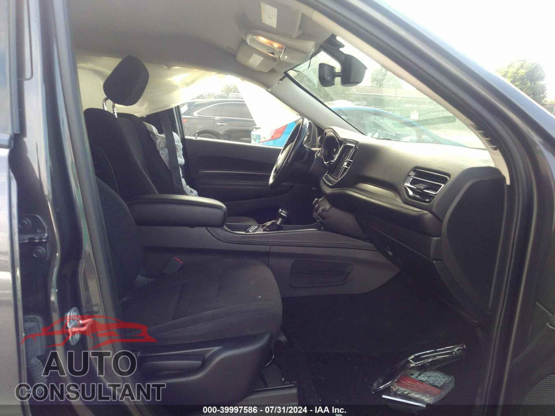 DODGE DURANGO 2021 - 1C4RDJAGXMC557208