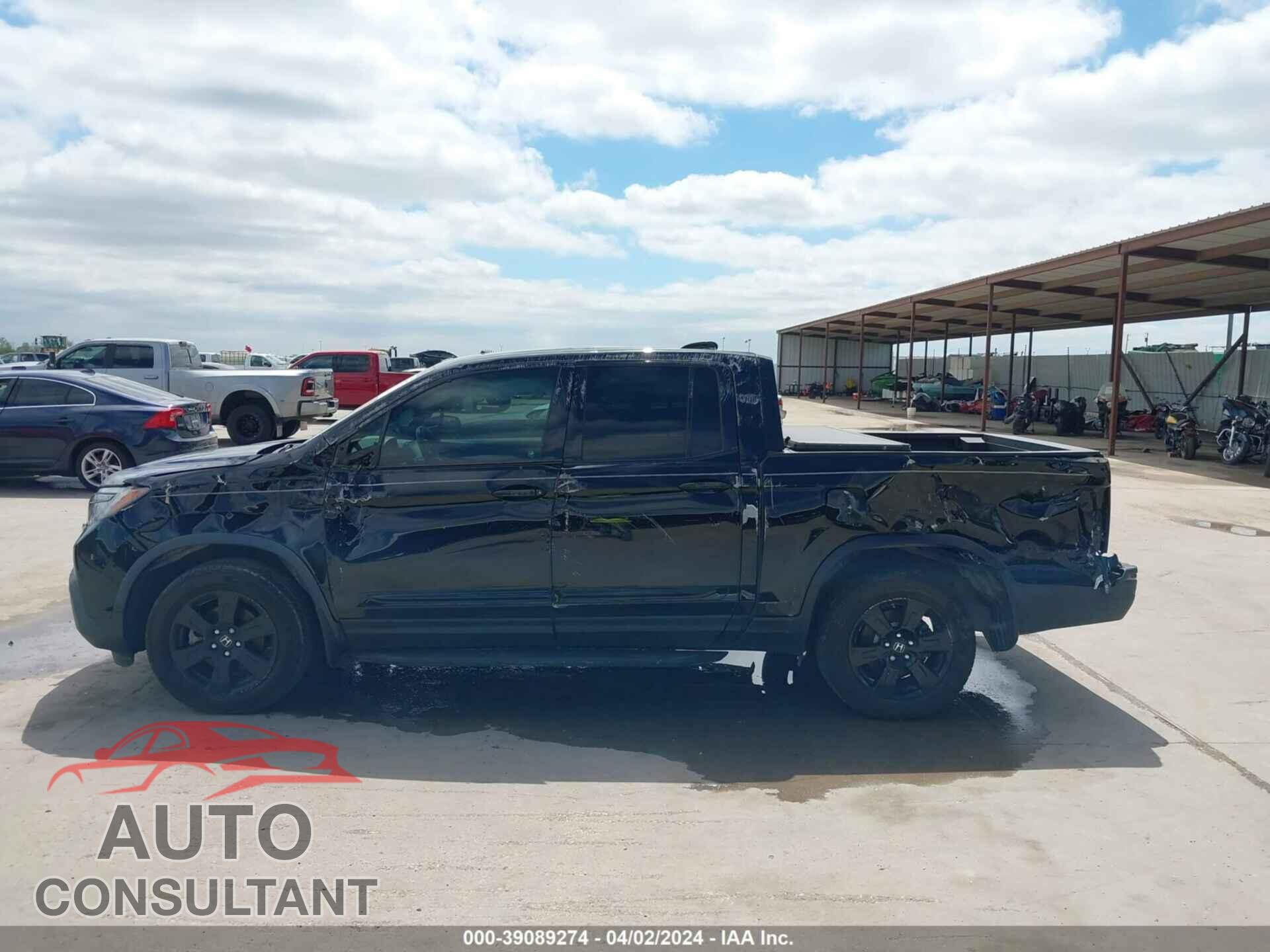 HONDA RIDGELINE 2017 - 5FPYK3F8XHB011037