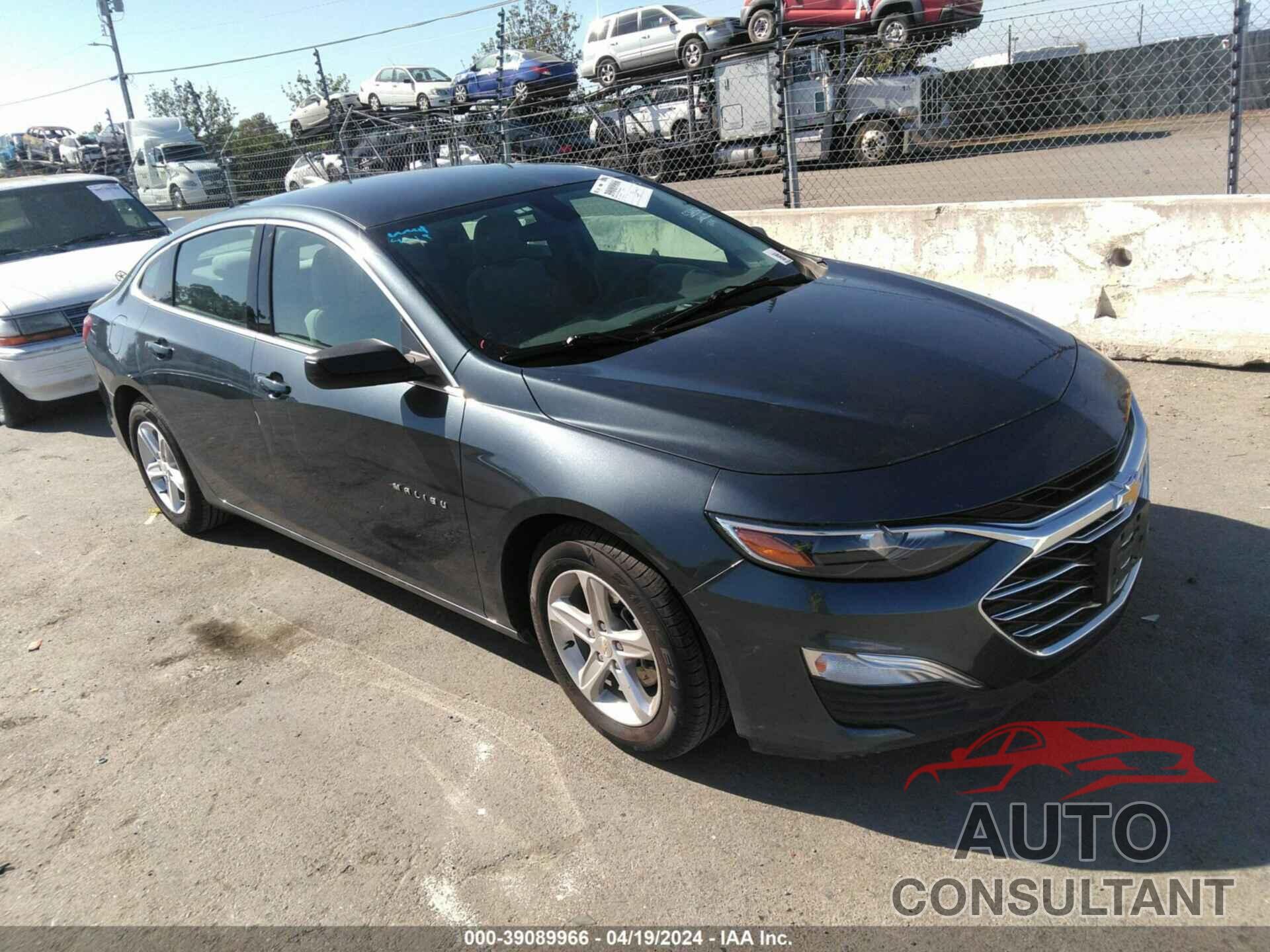 CHEVROLET MALIBU 2019 - 1G1ZC5ST7KF135973