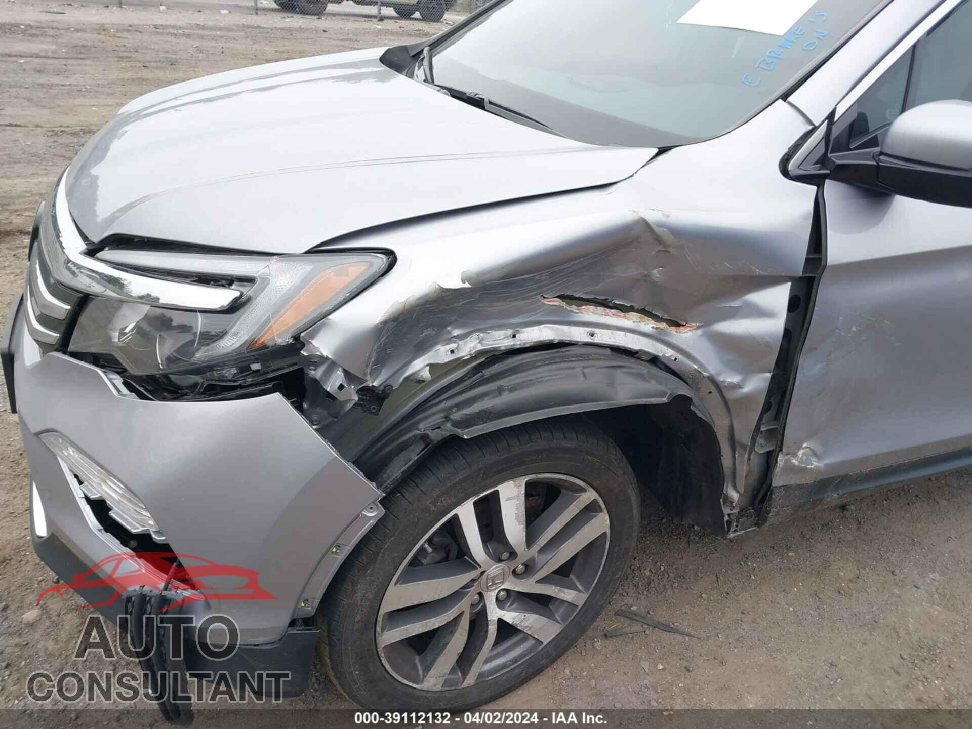 HONDA PILOT 2017 - 5FNYF6H94HB064787