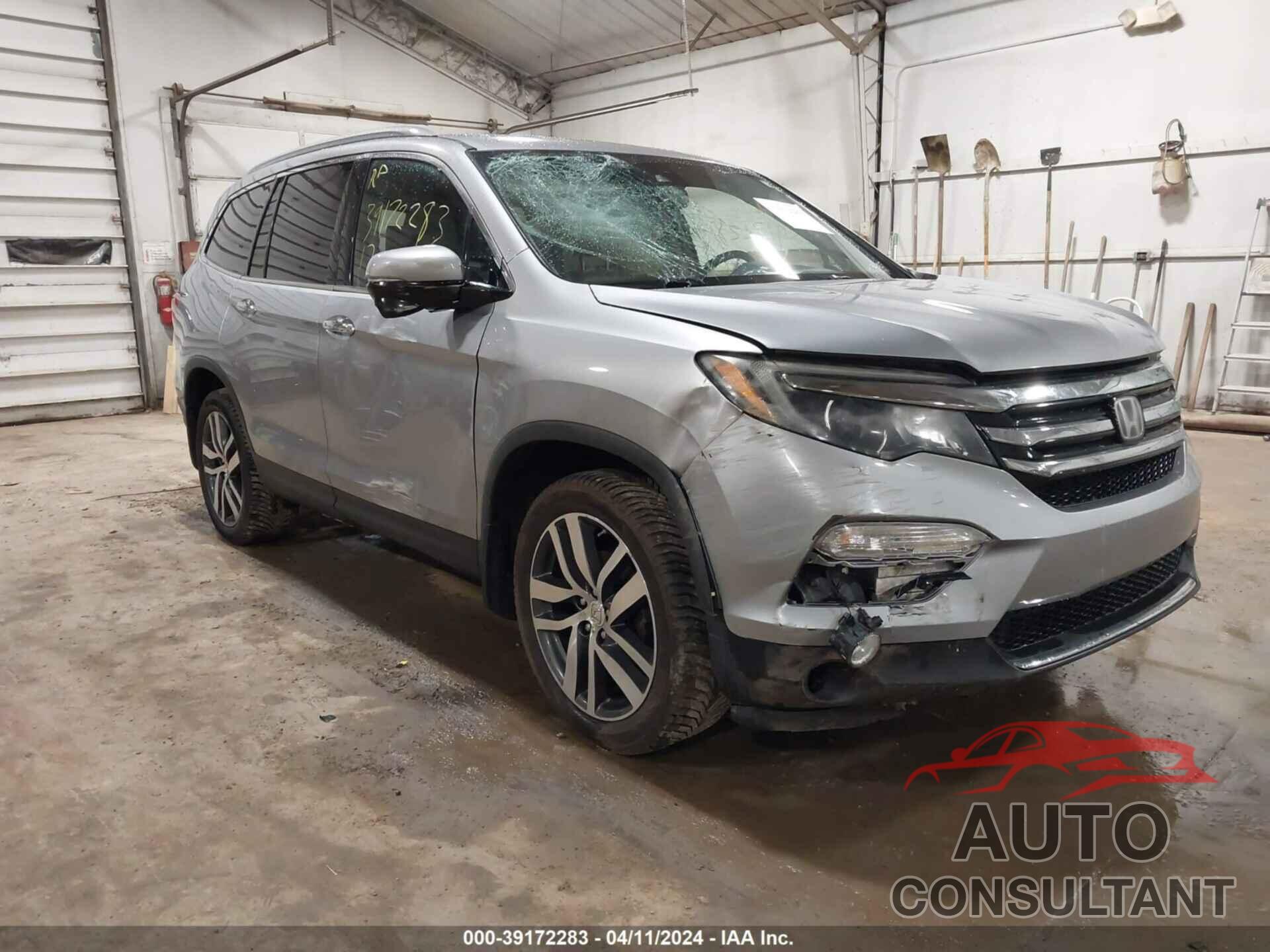 HONDA PILOT 2017 - 5FNYF6H94HB003486