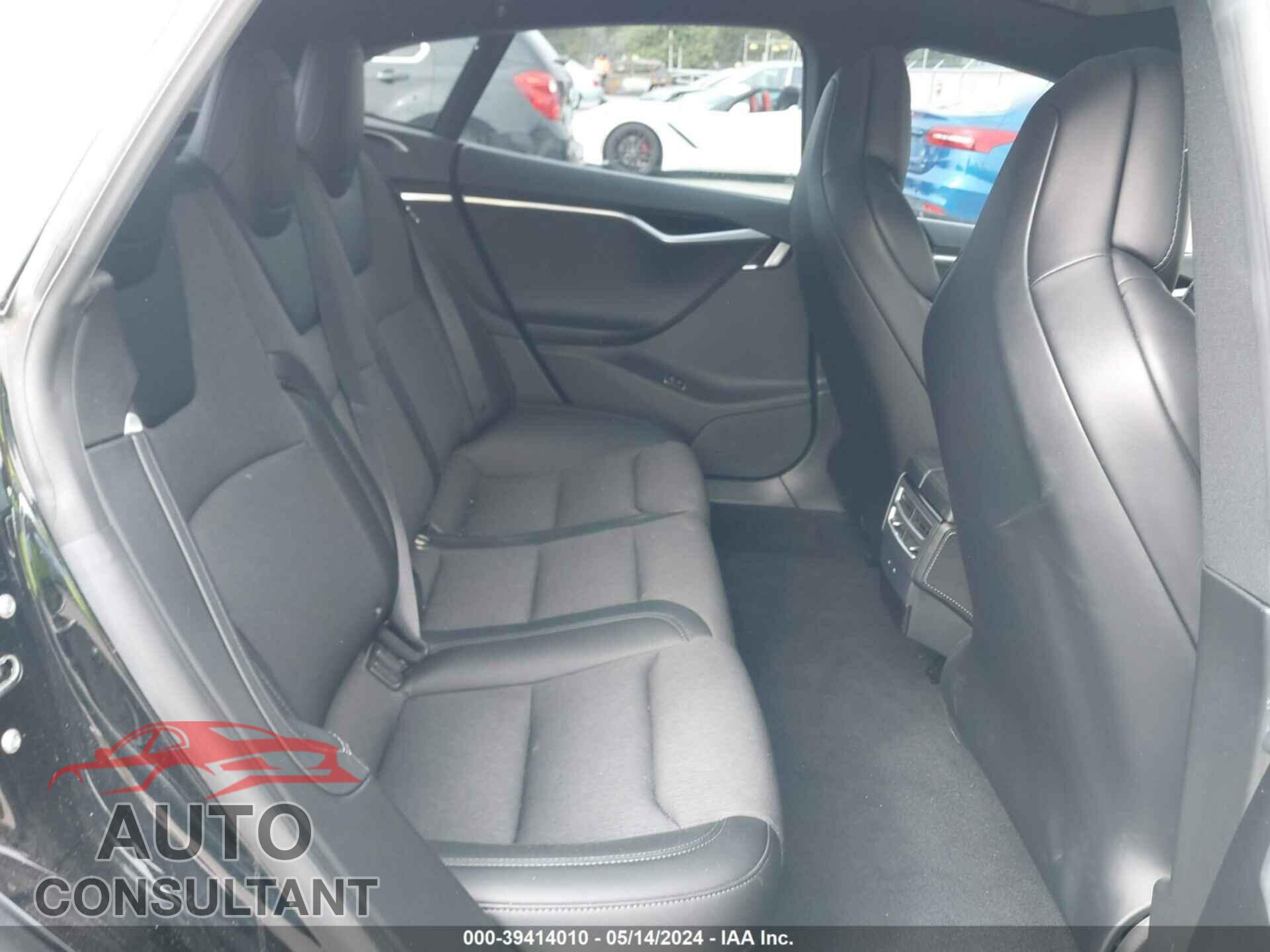 TESLA MODEL S 2018 - 5YJSA1E23JF248171